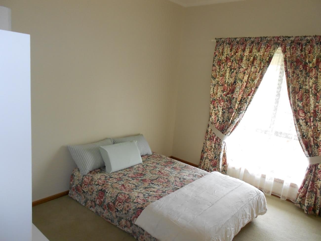 203 South Avenue, BORDERTOWN SA 5268, Bordertown - Thumbnail 7