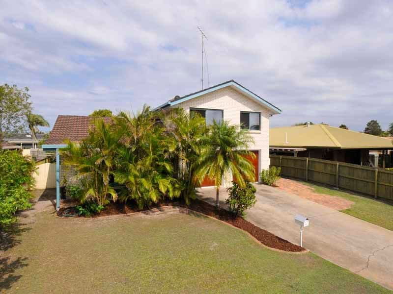 32 Dogwood Drive, PALM BEACH QLD 4221, Palm Beach - Thumbnail 4