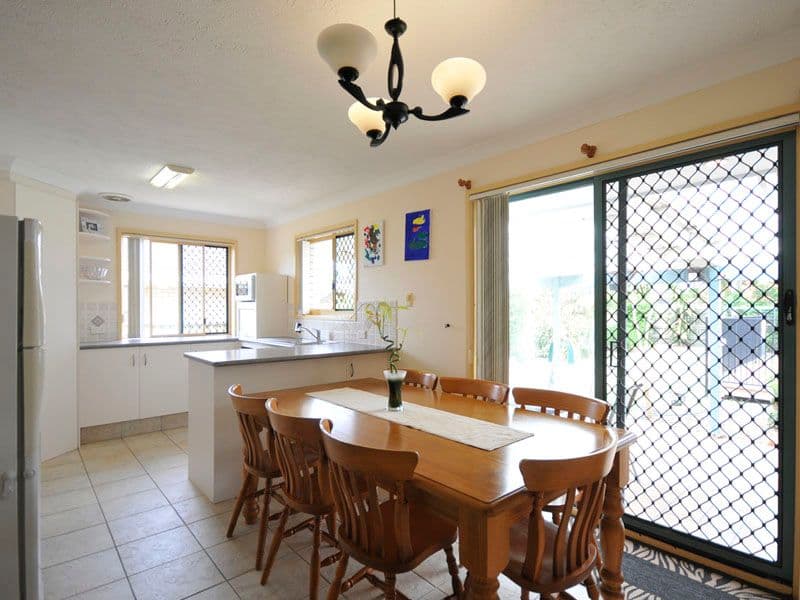 32 Dogwood Drive, PALM BEACH QLD 4221, Palm Beach - Thumbnail 5