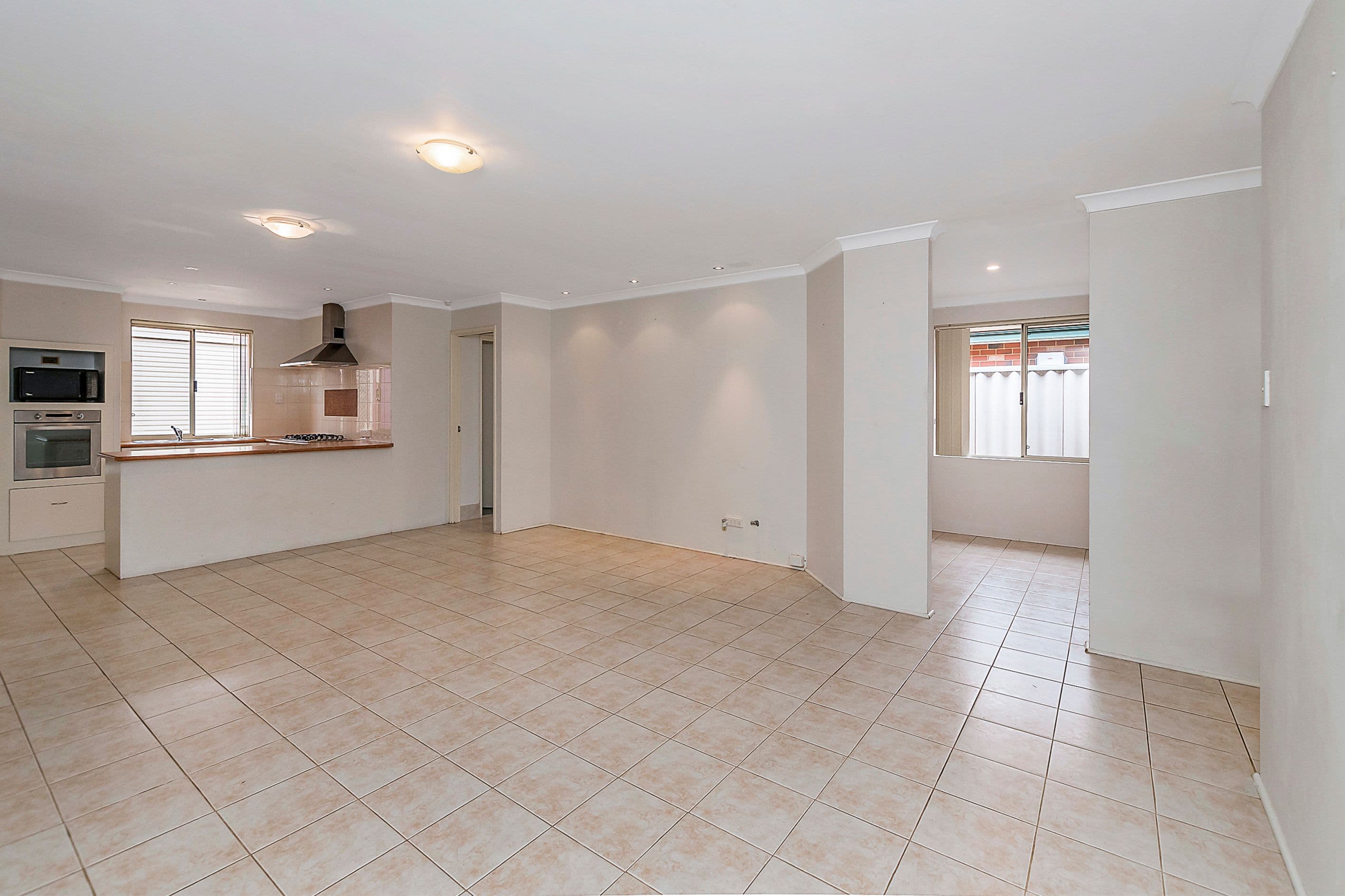 13 Montilla Crescent, Port Kennedy WA 6172, Port Kennedy - Thumbnail 7