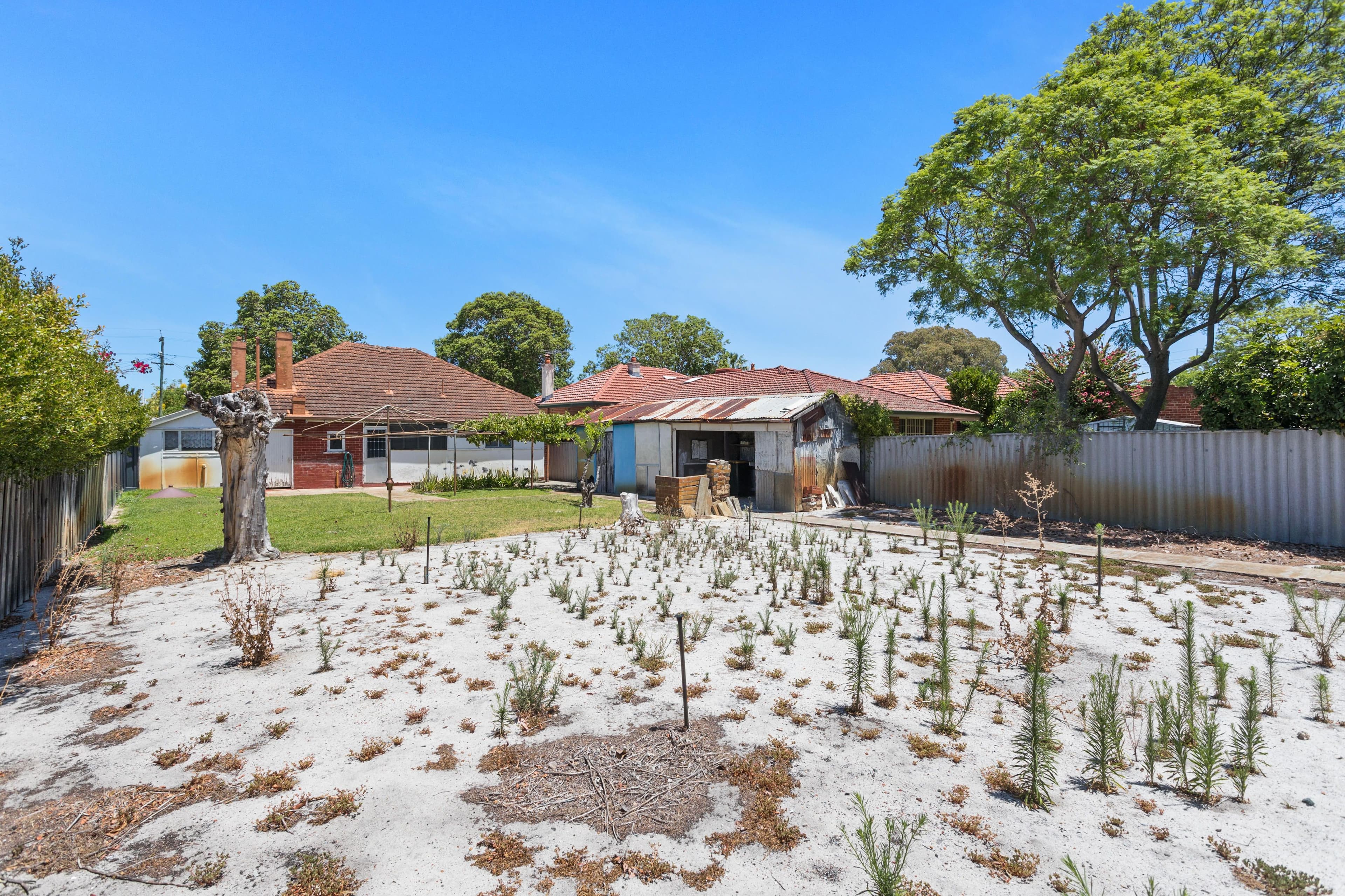 126 Tenth Avenue, Inglewood WA 6052, Inglewood - Thumbnail 2
