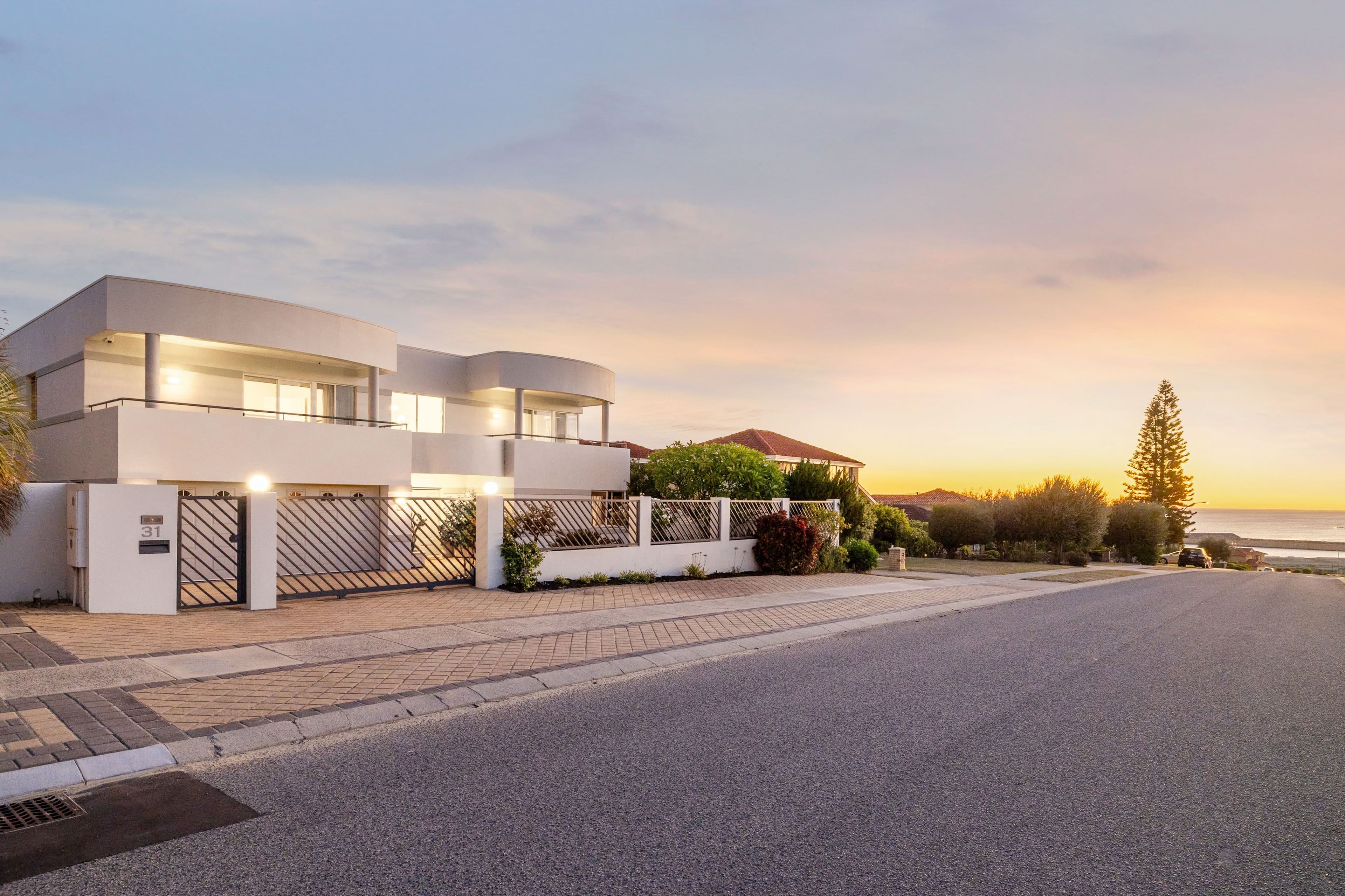 31 Southern Cross Circle, Ocean Reef WA 6027, Ocean Reef - Thumbnail 2