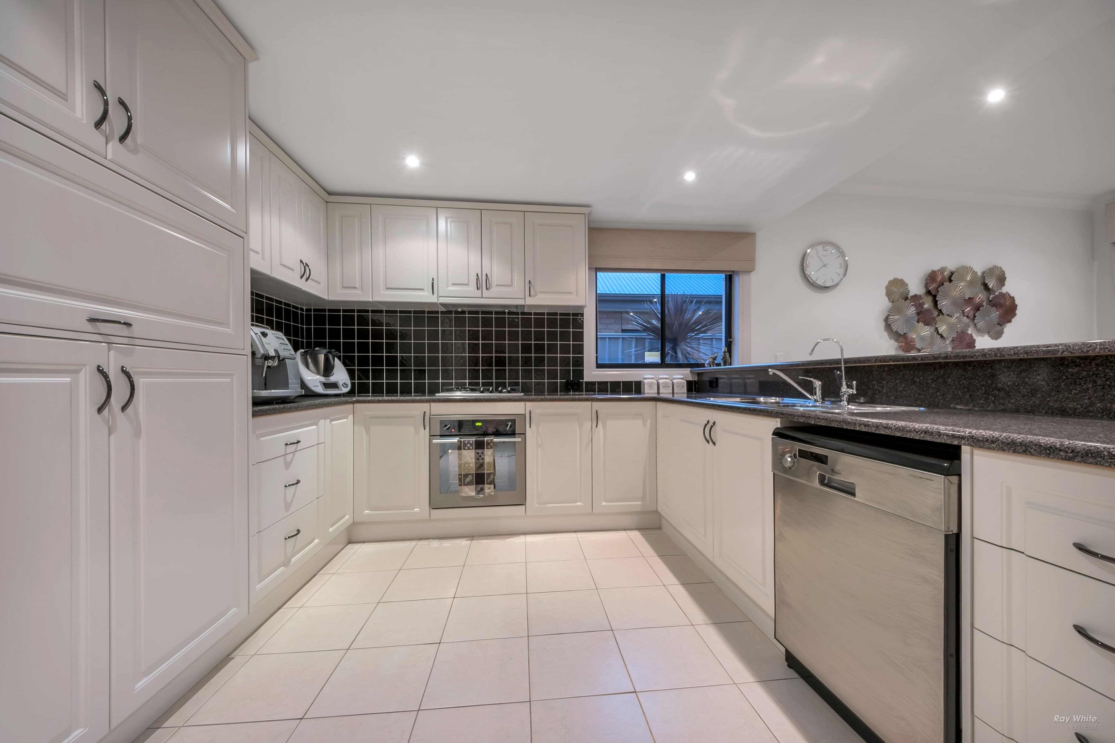 6 Nobel Court, Highbury SA 5089, Highbury - Thumbnail 4