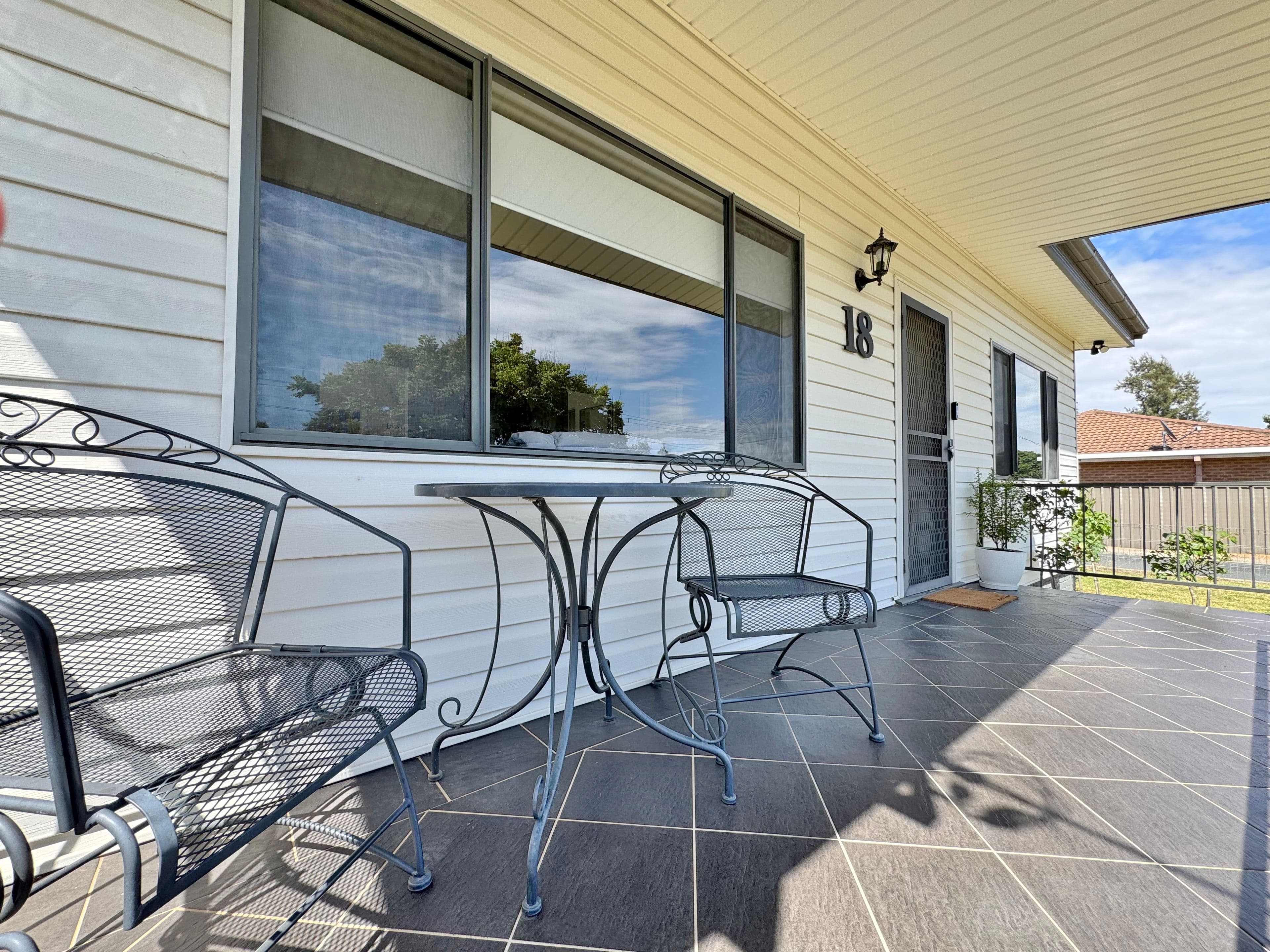 18 Gordon Street, Young NSW 2594, Young - Thumbnail 2