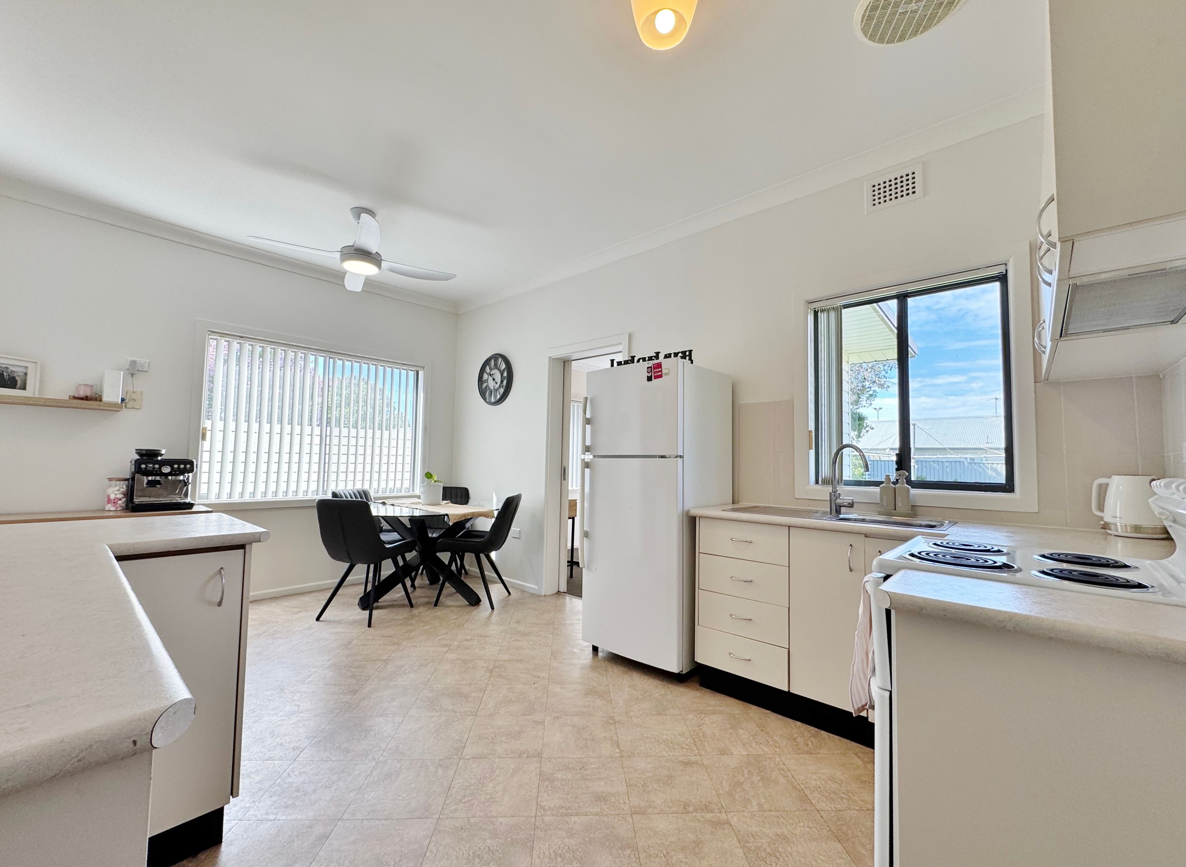 18 Gordon Street, Young NSW 2594, Young - Thumbnail 4