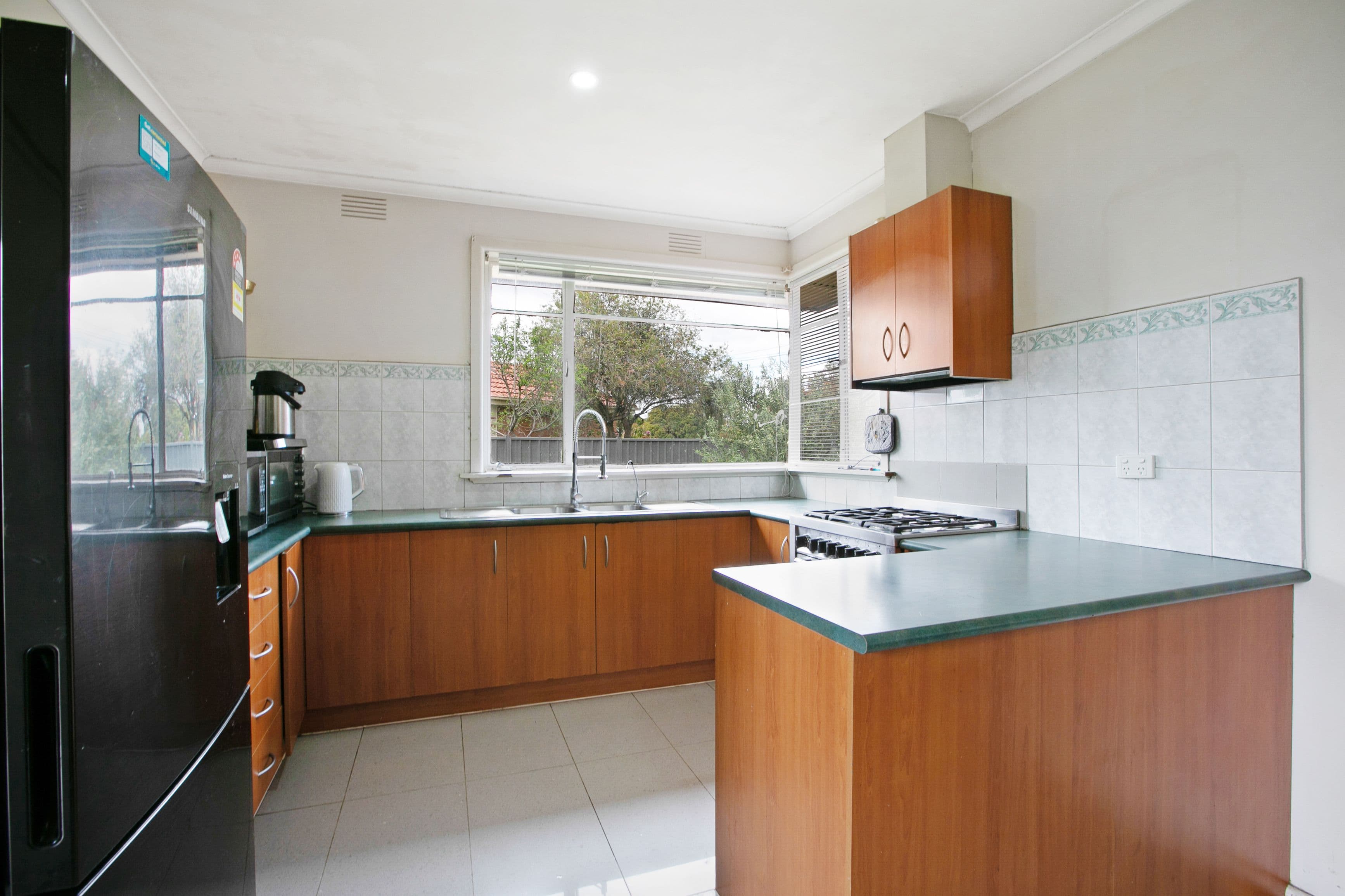 4 Dole Avenue, Reservoir VIC 3073, Reservoir - Thumbnail 4