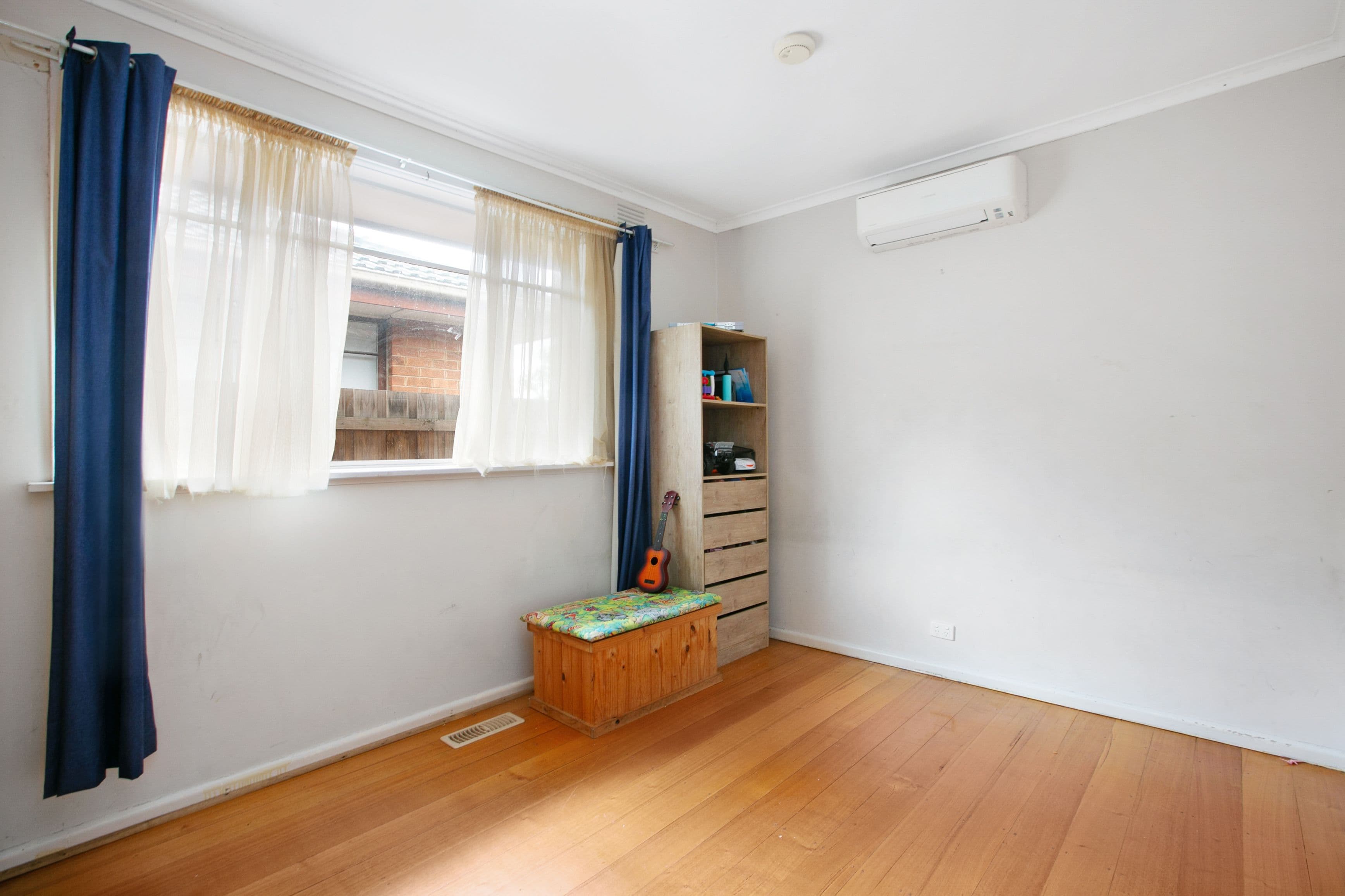 4 Dole Avenue, Reservoir VIC 3073, Reservoir - Thumbnail 8