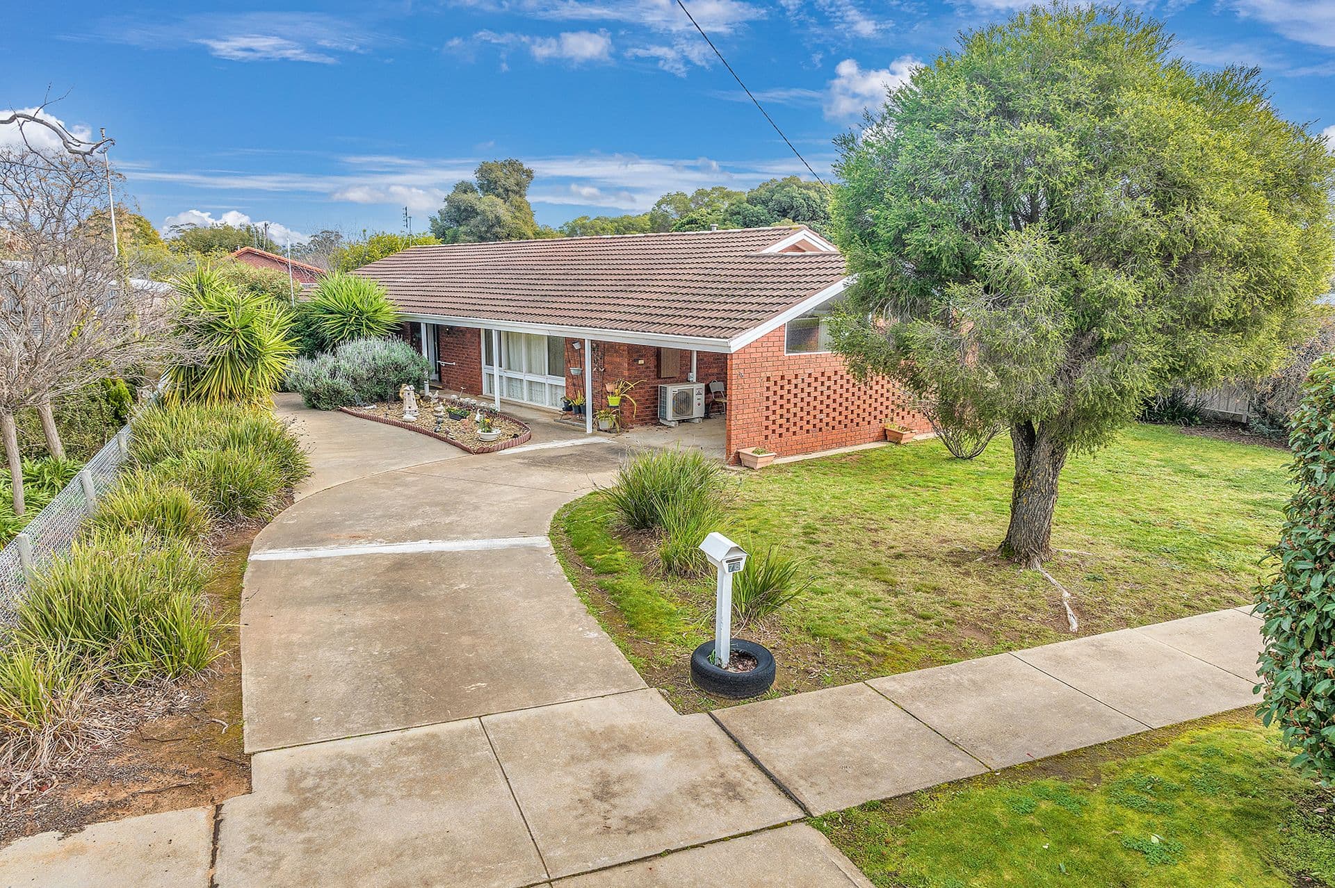 76 Hopetoun Street, Rochester VIC 3561, Rochester - Image 1