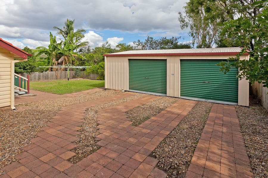 19 Roscoe Street, HOLLAND PARK QLD 4121, Holland Park - Thumbnail 8