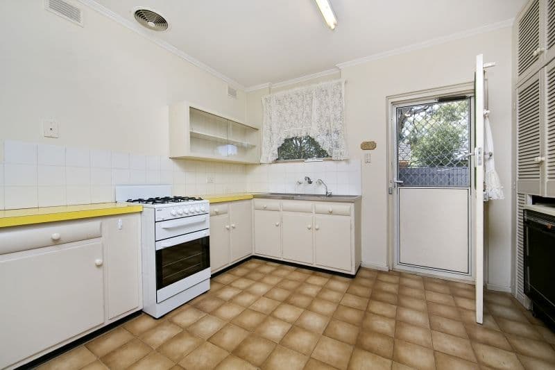 5 Salisbury Avenue, VALLEY VIEW SA 5093, Valley View - Thumbnail 4