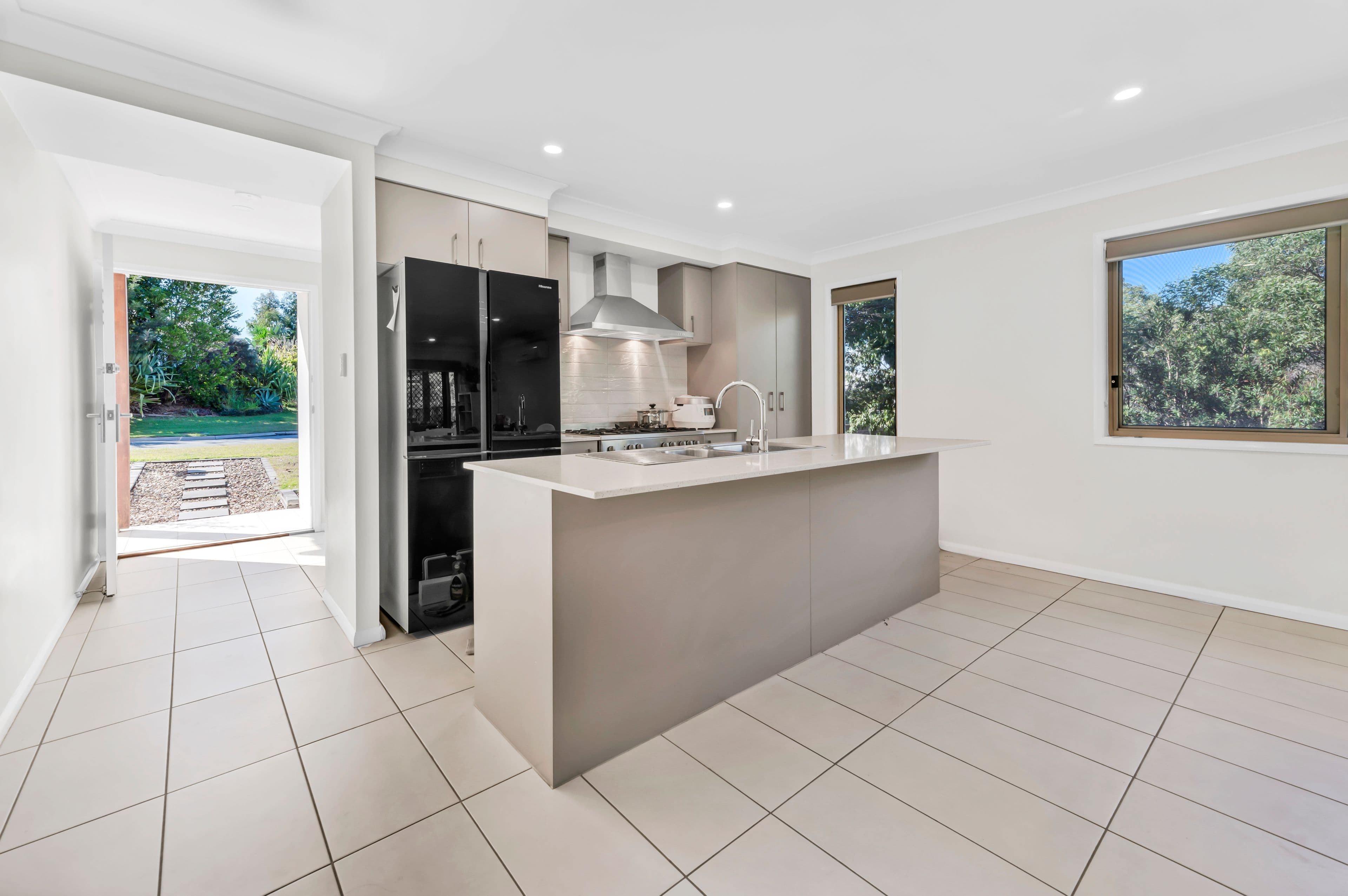 28 Keppel Way, Coomera QLD 4209, Coomera - Thumbnail 2