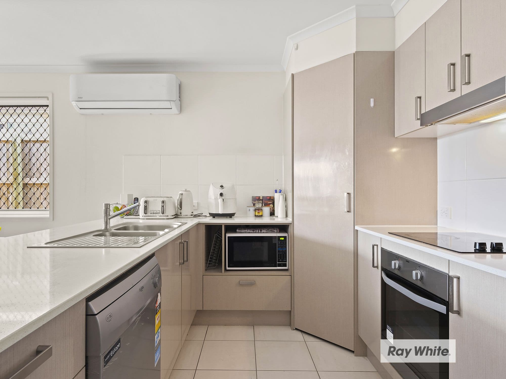 13 Westminster Boulevard, Doolandella QLD 4077, Doolandella - Thumbnail 2