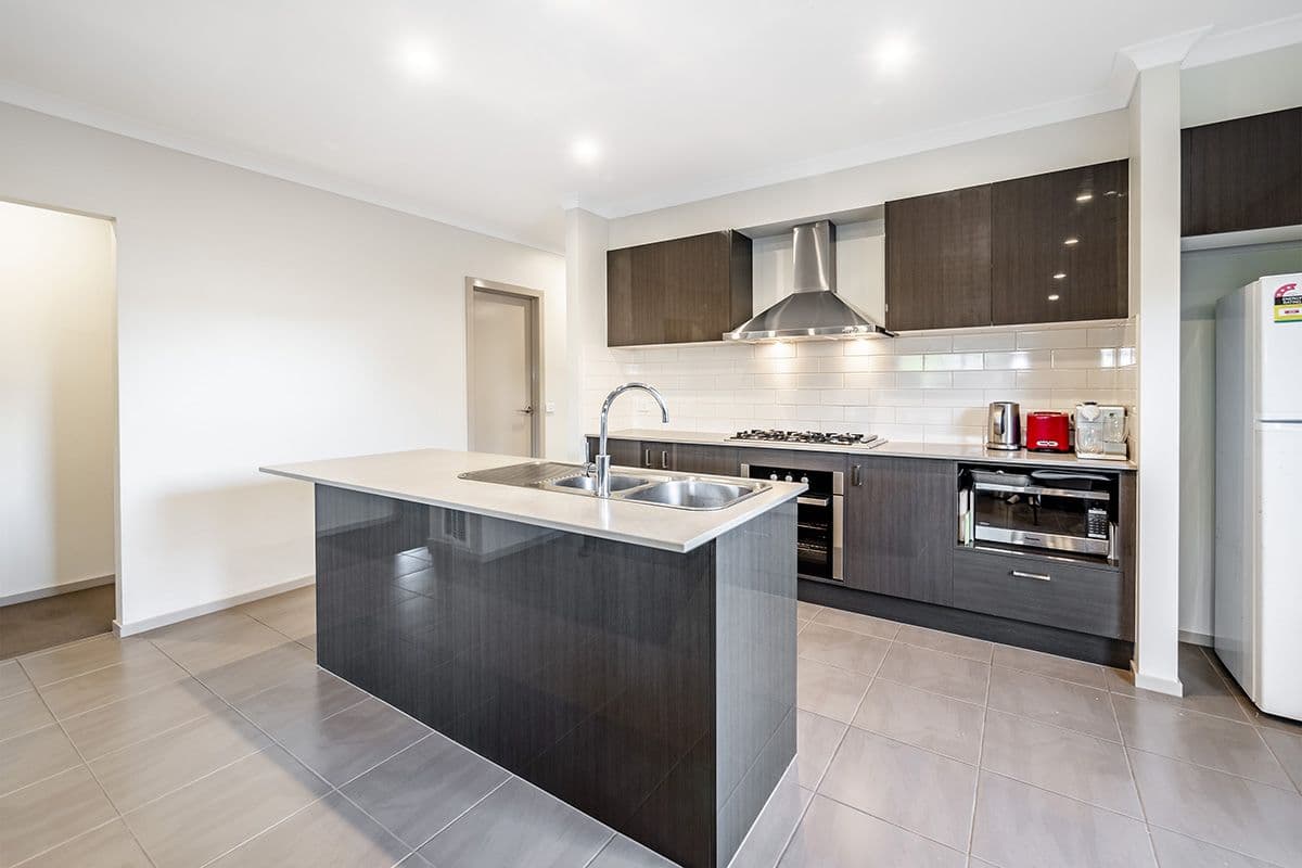 22 Tilia Drive, Cranbourne North VIC 3977, Cranbourne North - Thumbnail 6