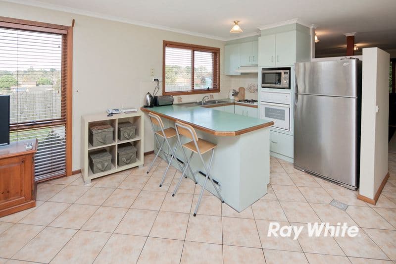 24 Richard Drive, LANGWARRIN VIC 3910, Langwarrin - Thumbnail 6
