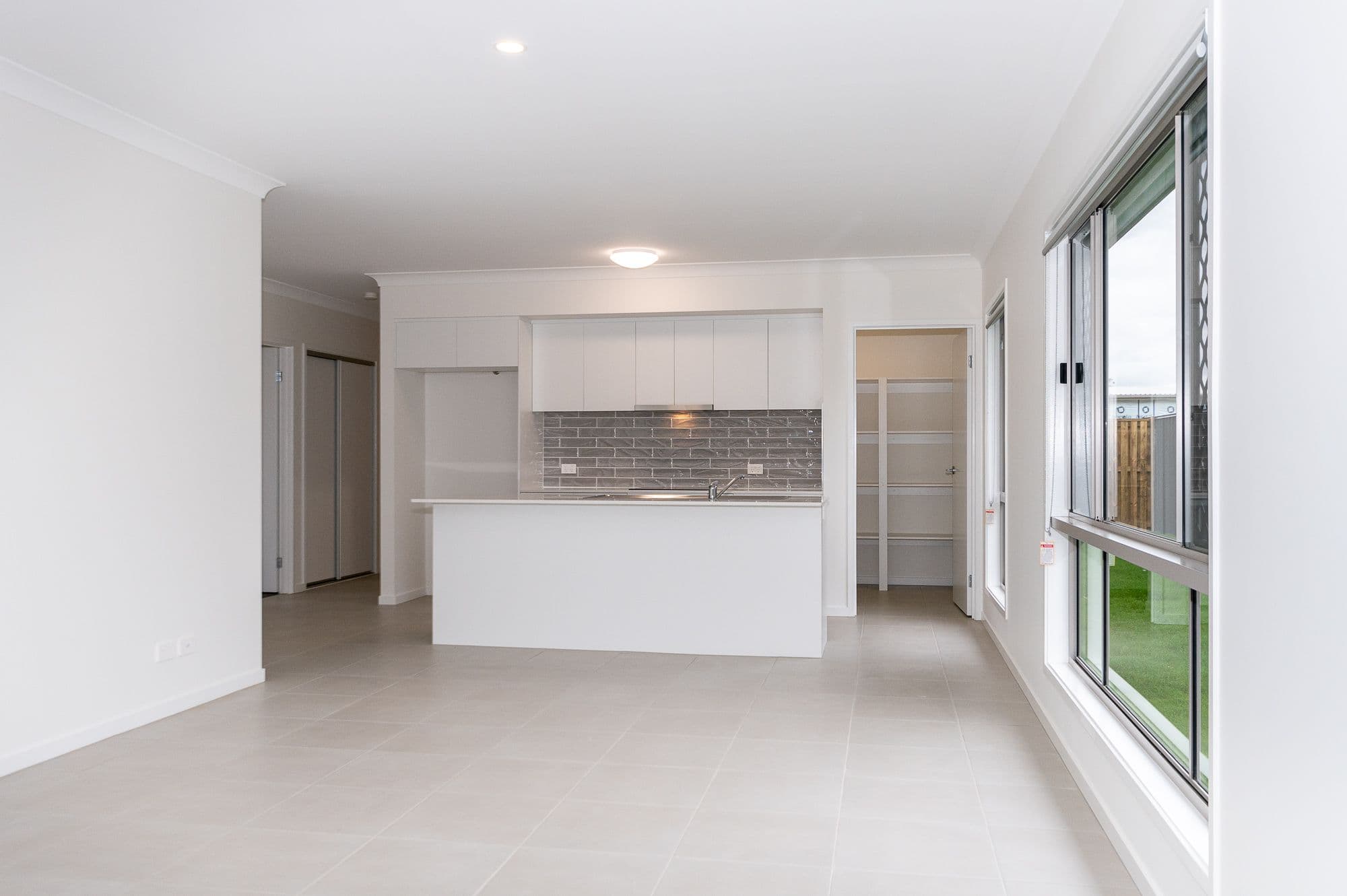 30 Sutherland Street, Gleneagle QLD 4285, Gleneagle - Thumbnail 5