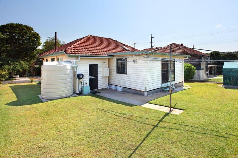 4 Sollis Street, GEEBUNG QLD 4034, Geebung - Thumbnail 2