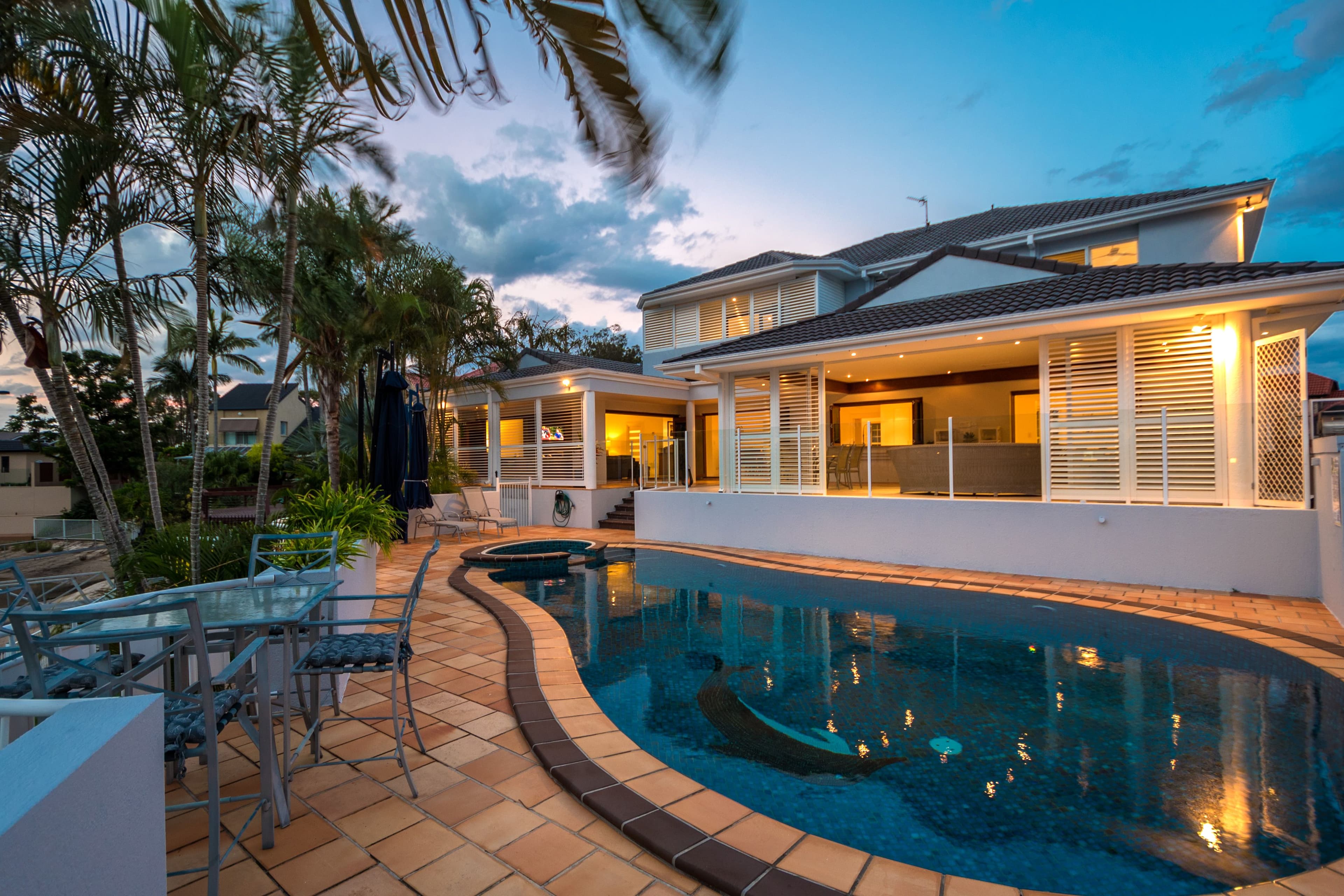 5 St Raphael Terrace, Sorrento QLD 4217, Sorrento - Thumbnail 2