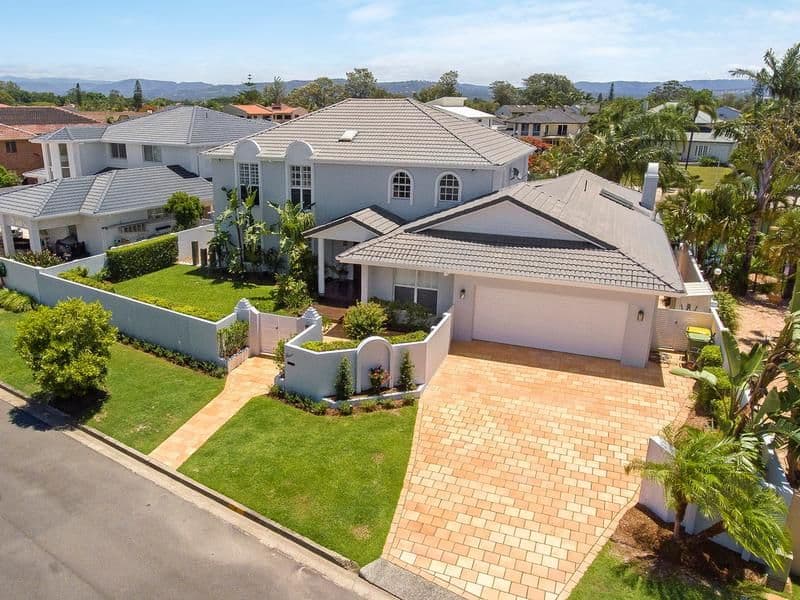 5 St Raphael Terrace, Sorrento QLD 4217, Sorrento - Thumbnail 3