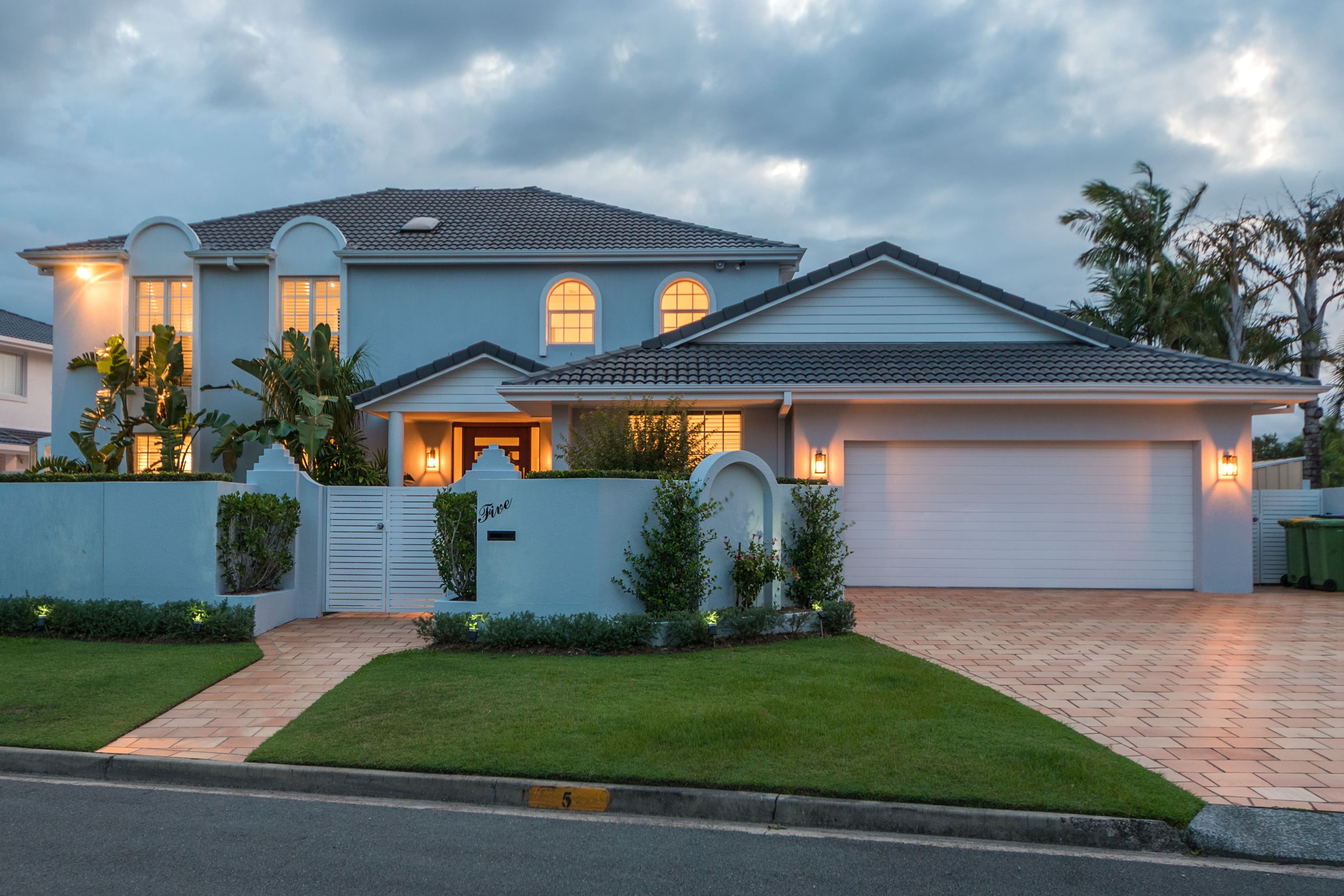5 St Raphael Terrace, Sorrento QLD 4217, Sorrento - Thumbnail 5