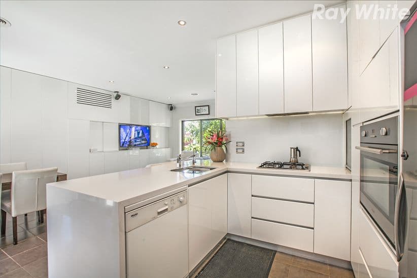 17 O'Dowd Street, Reservoir VIC 3073, Reservoir - Thumbnail 5