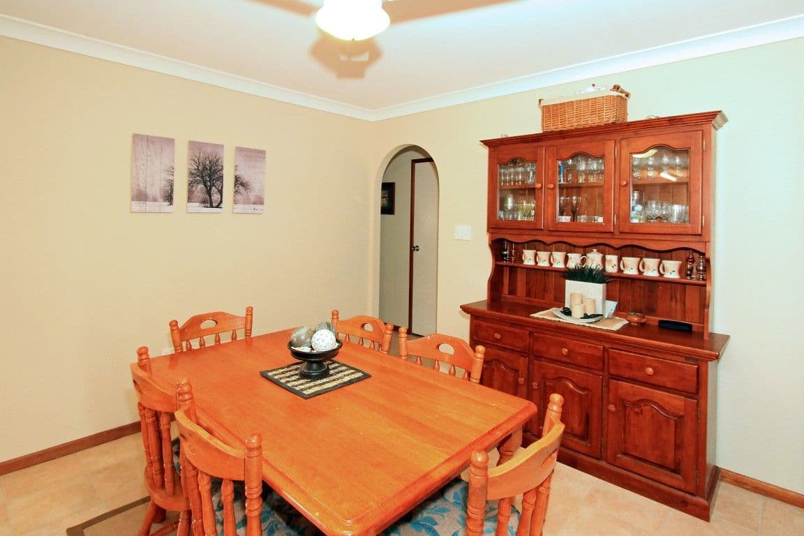 19 Kingfisher Parade, NORMAN GARDENS QLD 4701, Norman Gardens - Thumbnail 4