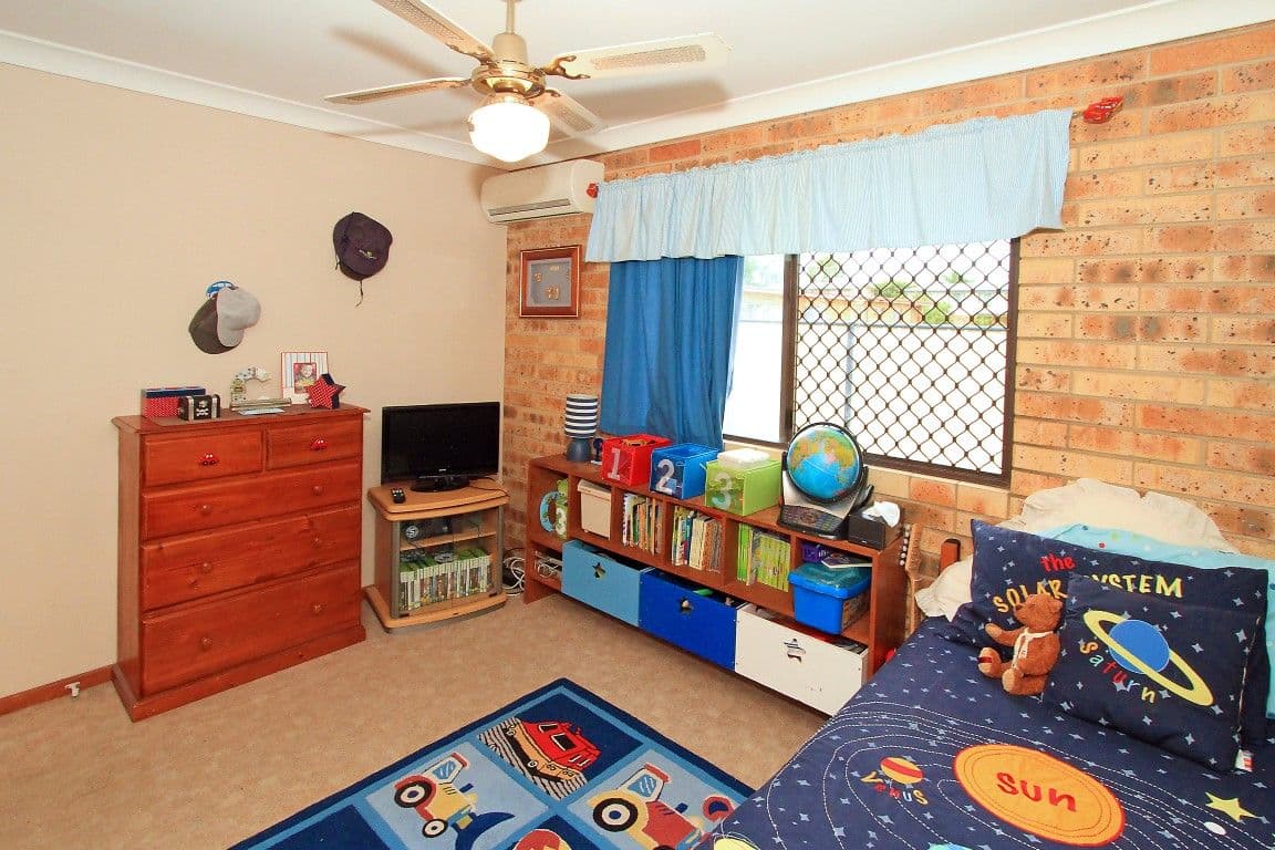 19 Kingfisher Parade, NORMAN GARDENS QLD 4701, Norman Gardens - Thumbnail 8