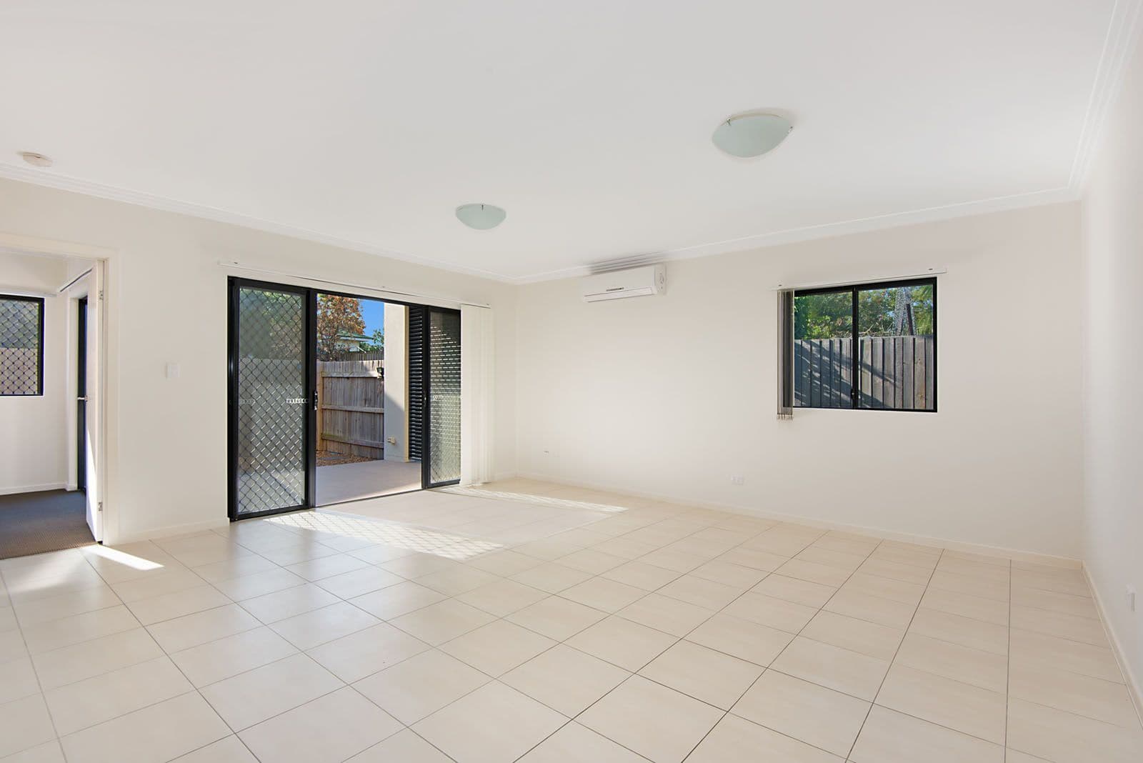 47 Glasgow Street, Zillmere QLD 4034, Zillmere - Thumbnail 4