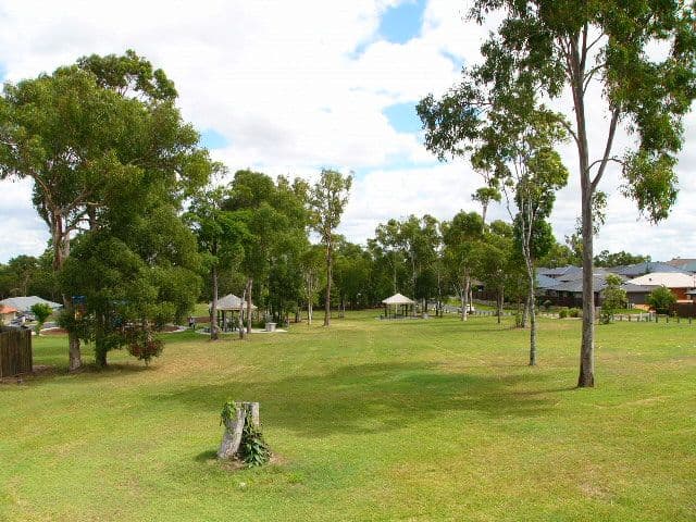 62 Williams Street, WAKERLEY QLD 4154, Wakerley - Thumbnail 4