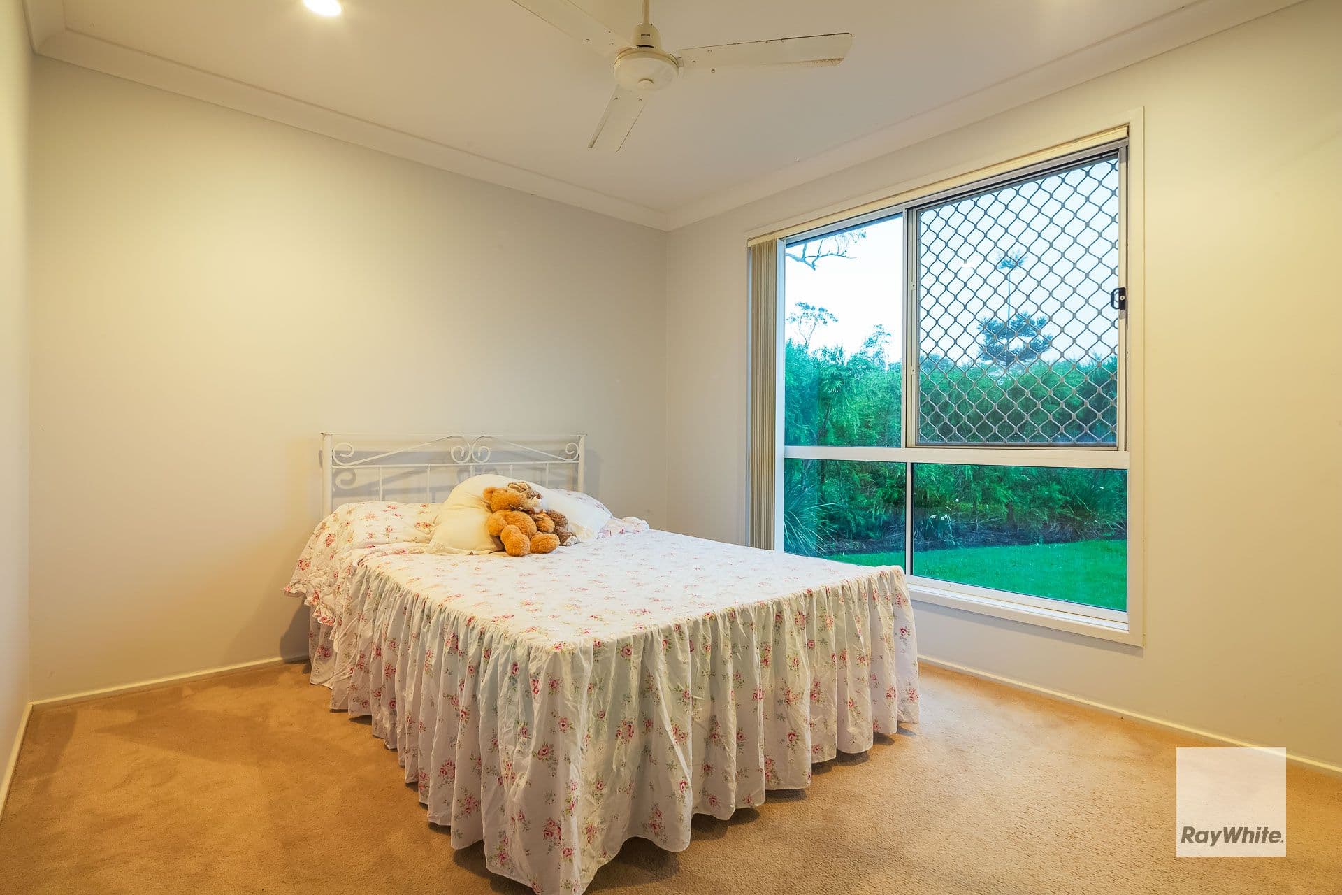 13 Aqua Crescent, Redland Bay QLD 4165, Redland Bay - Thumbnail 8
