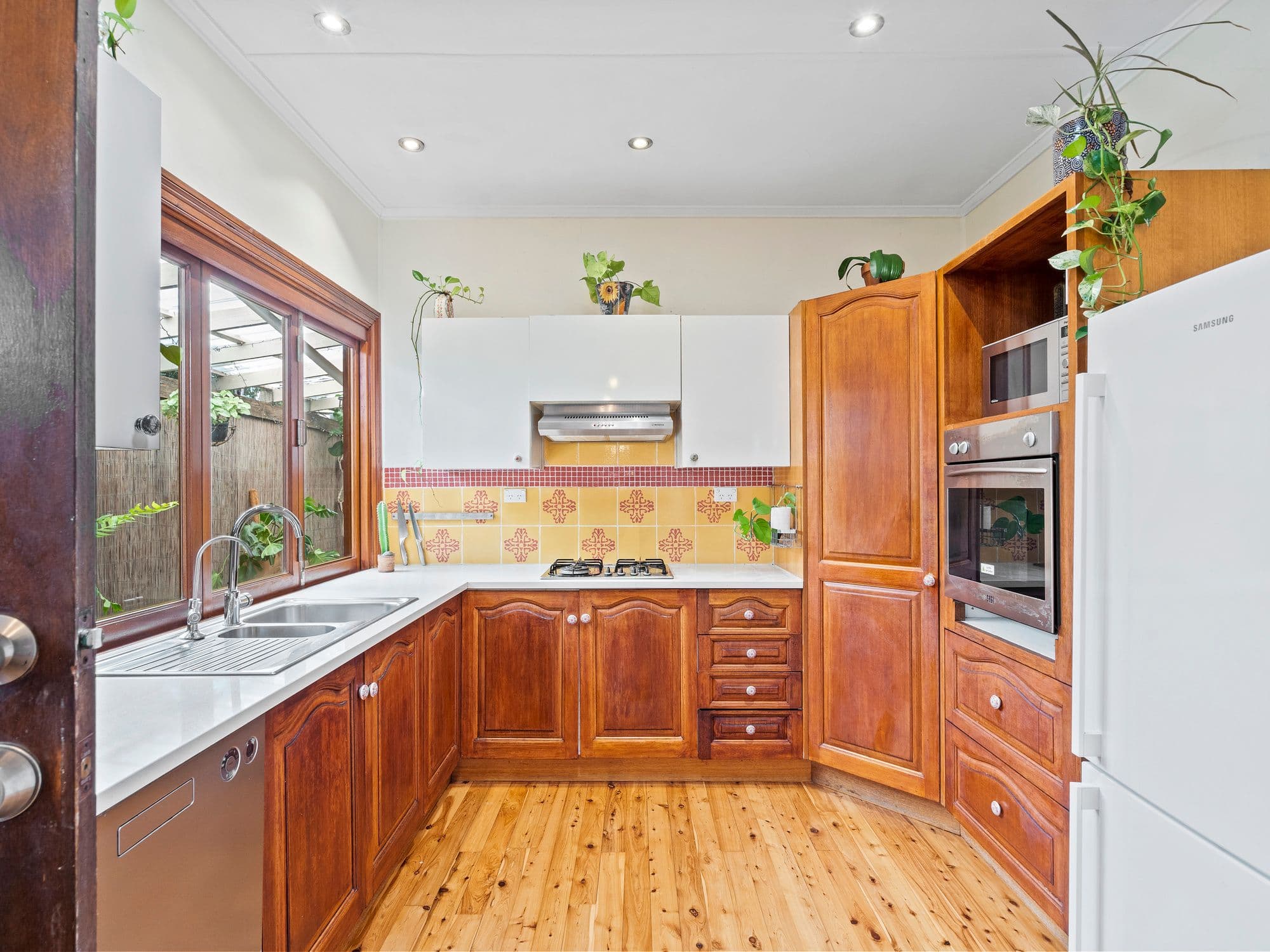 27 Waverley Street, Annerley QLD 4103, Annerley - Thumbnail 8