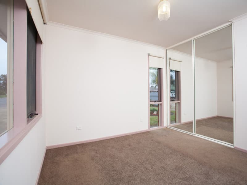 50 Bagalowie Crescent, Smithfield - Thumbnail 7