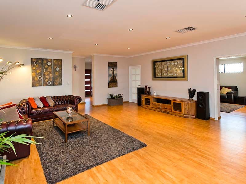 8 Blarney Place, CANNING VALE WA 6155, Canning Vale - Thumbnail 8