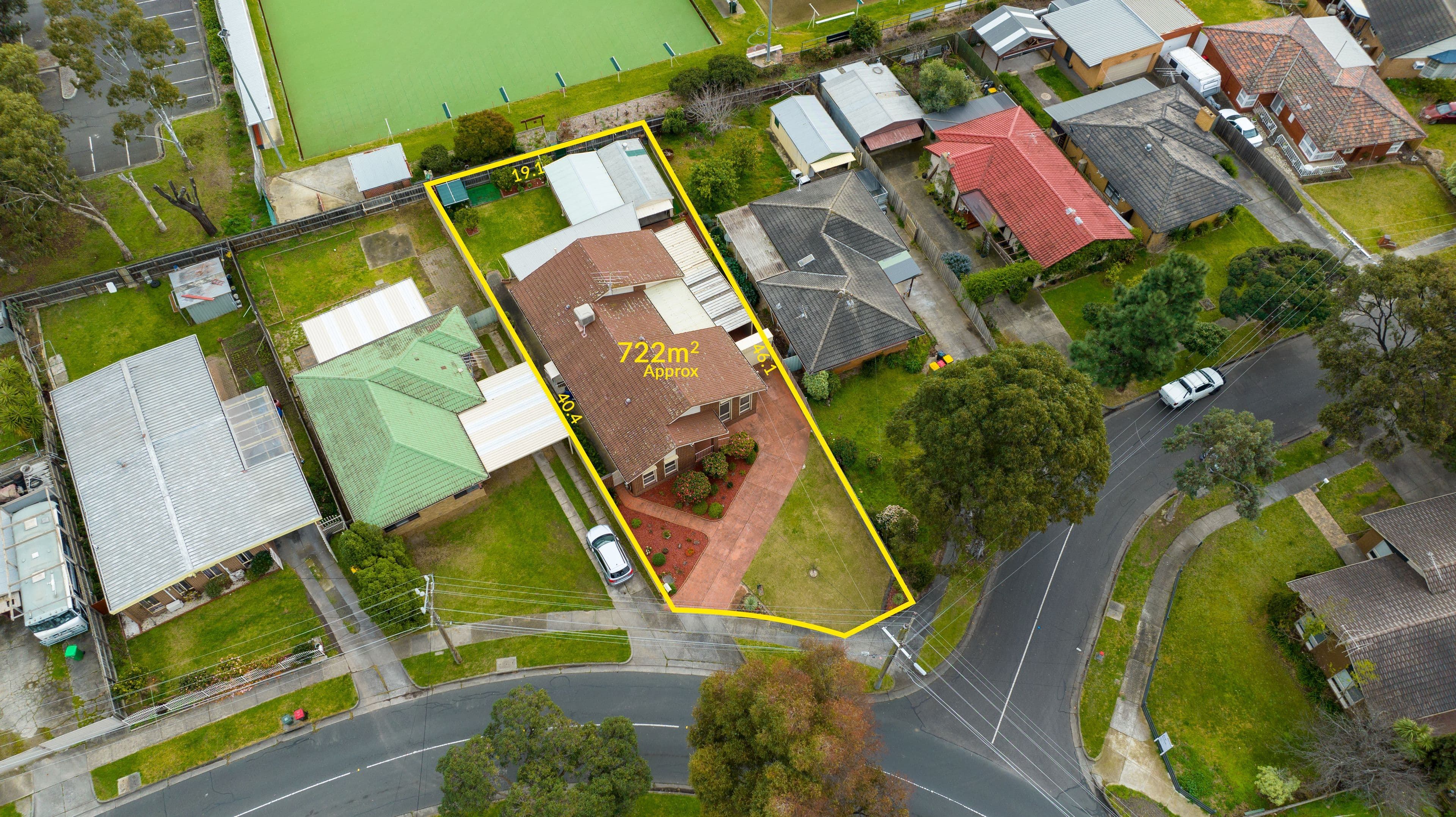 5 Sandhurst Crescent, Bundoora VIC 3083, Bundoora - Thumbnail 2