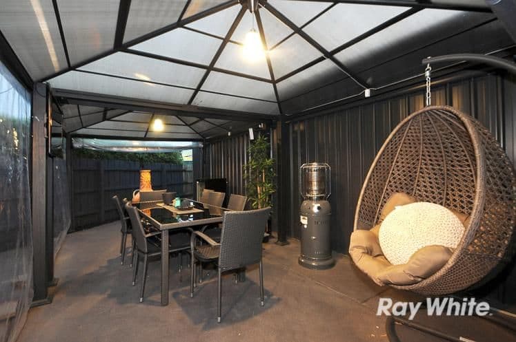 22 Hoysted Avenue, Cranbourne North VIC 3977, Cranbourne North - Thumbnail 8