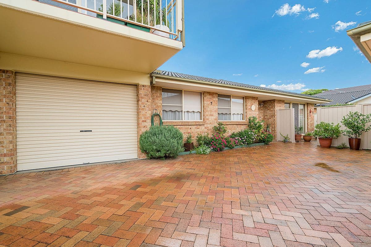 12 Farnell Road, Woy Woy - Image 1