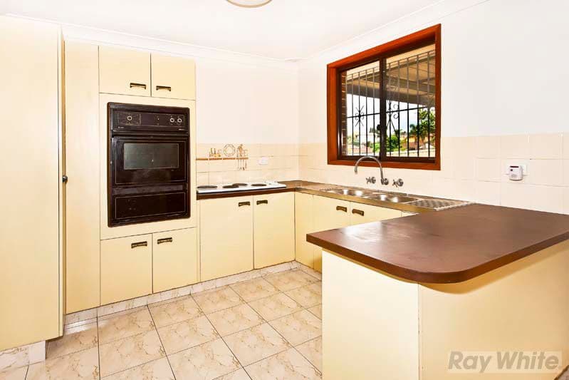 14 Angle Vale Road, EDENSOR PARK NSW 2176, Edensor Park - Thumbnail 4