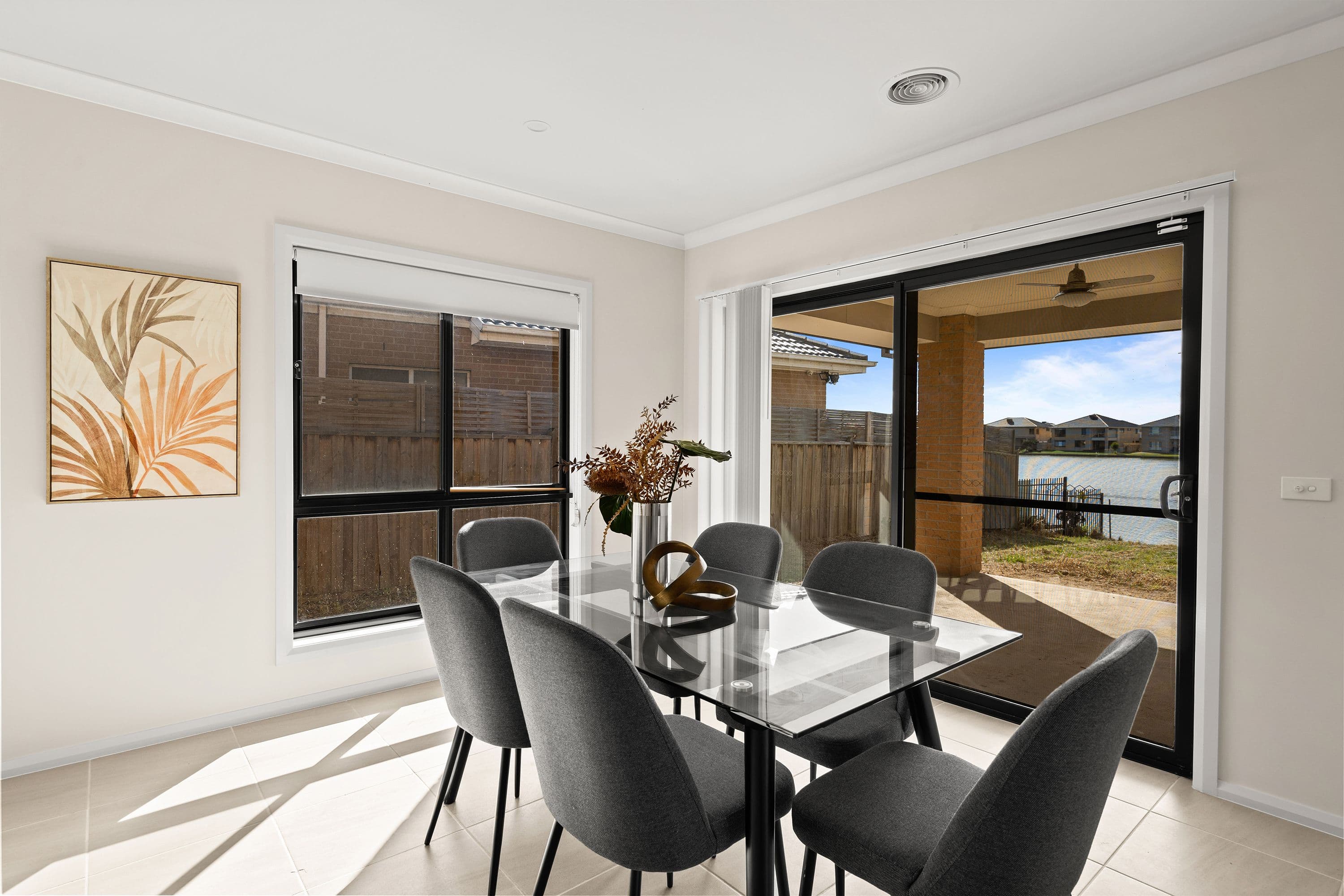 23 Rhode Island Close, Point Cook VIC 3030, Point Cook - Thumbnail 3