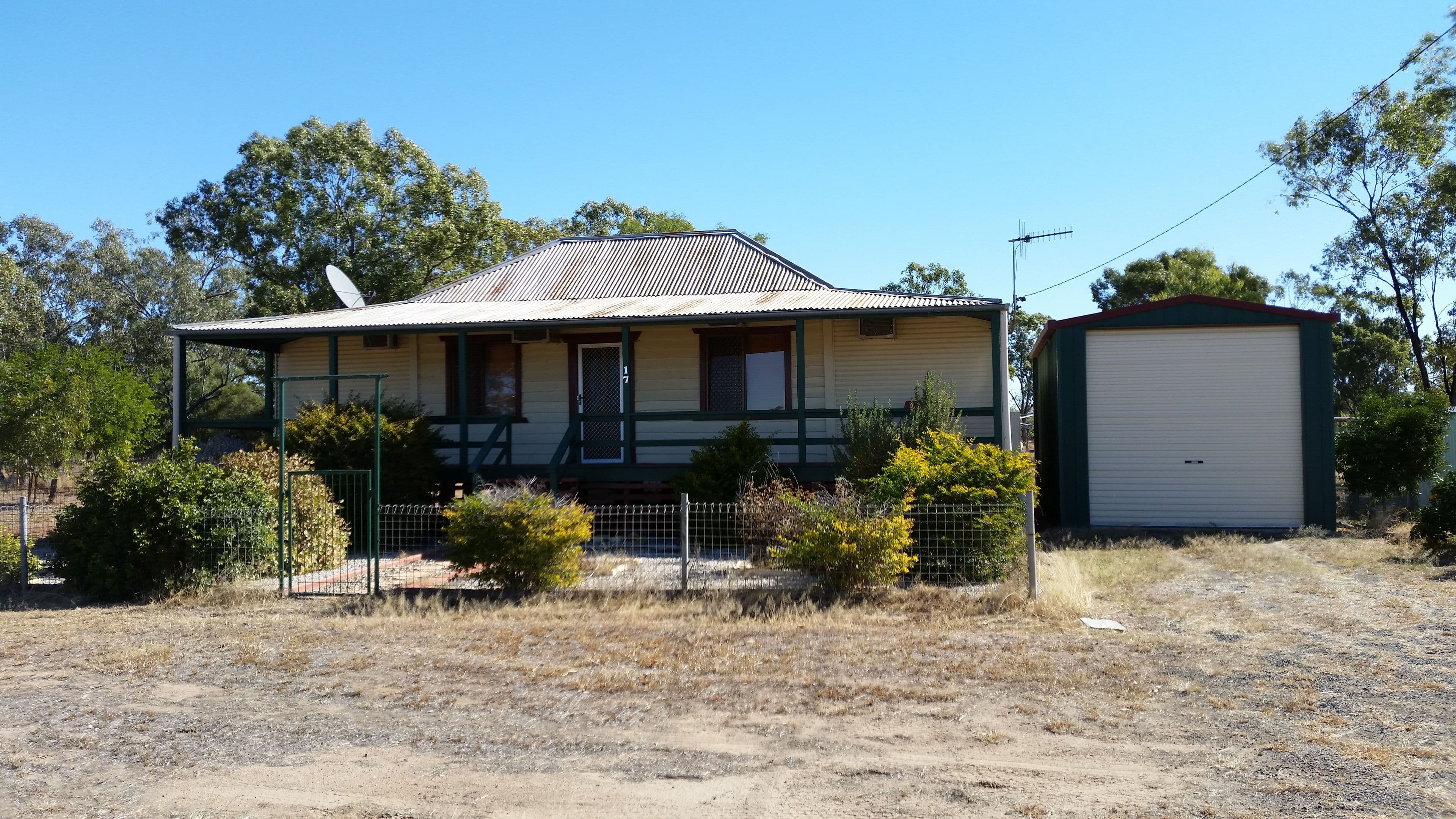 17 Bass Street, Yuleba QLD 4427, Yuleba - Image 1