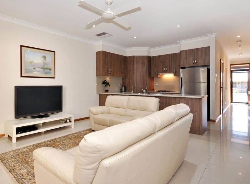 7 Glamis Avenue, Seacombe Gardens SA 5047, Seacombe Gardens - Thumbnail 5