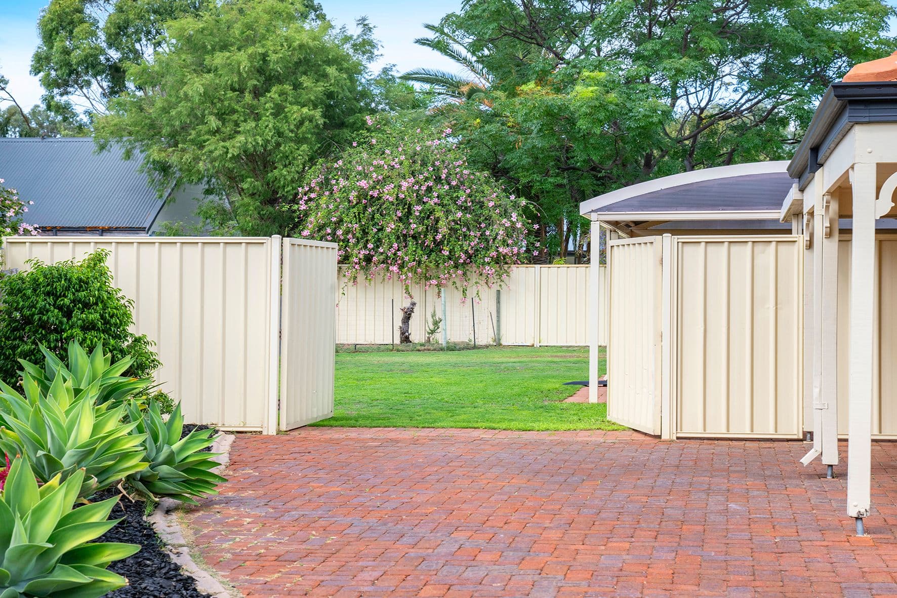 10 Karrinyup Retreat, West Busselton WA 6280, West Busselton - Thumbnail 3