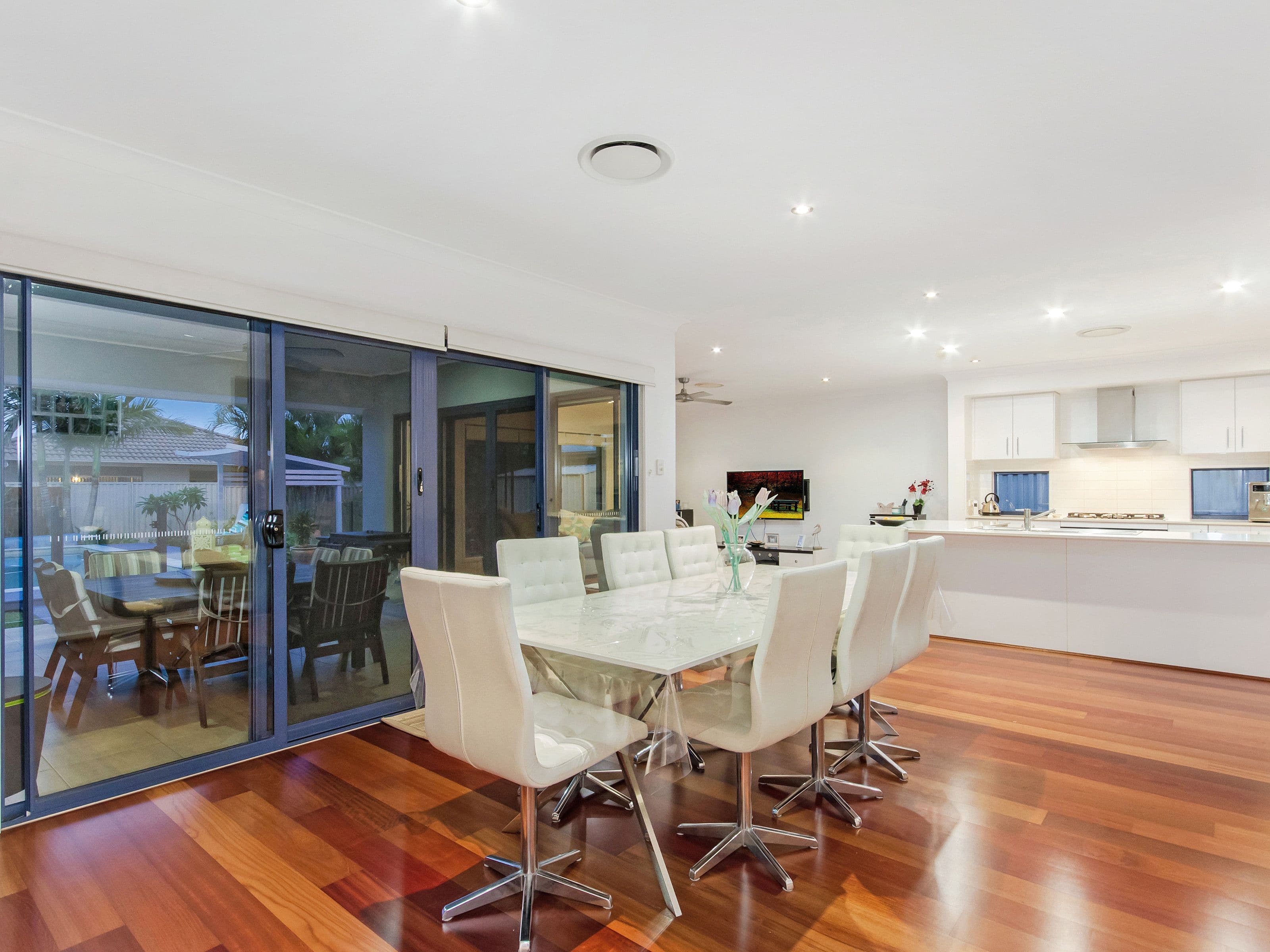 19 Lanier Close, Oxenford QLD 4210, Oxenford - Thumbnail 6