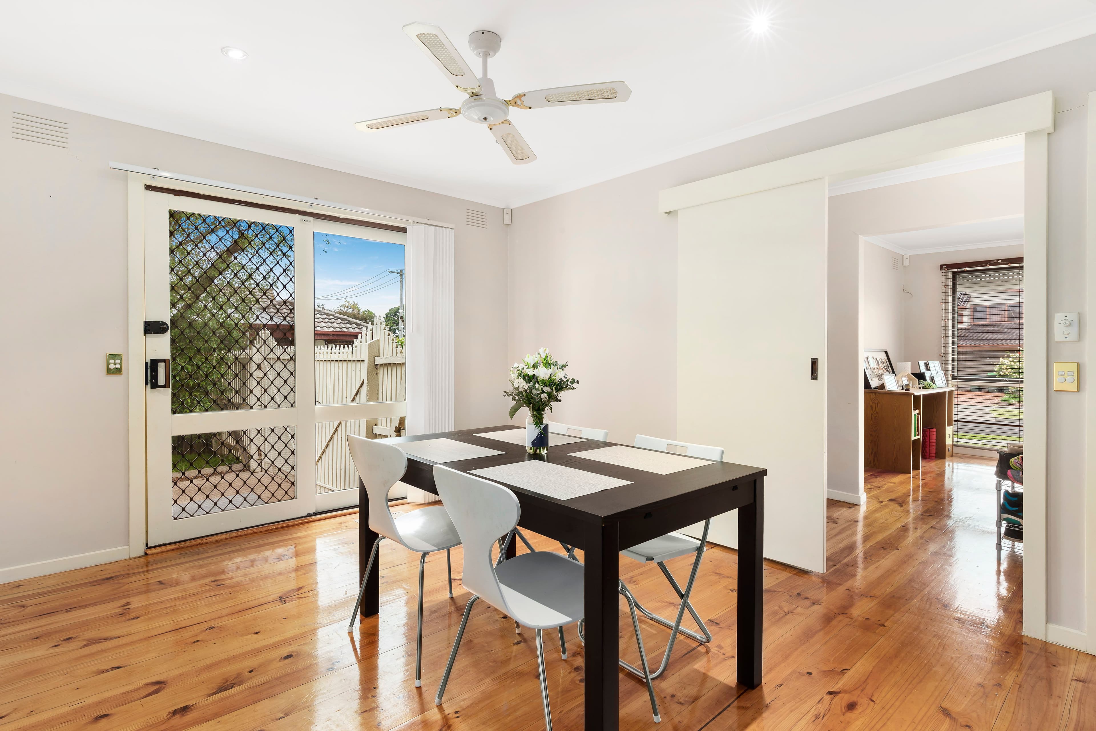 10 Dorothea Court, Bundoora VIC 3083, Bundoora - Thumbnail 3