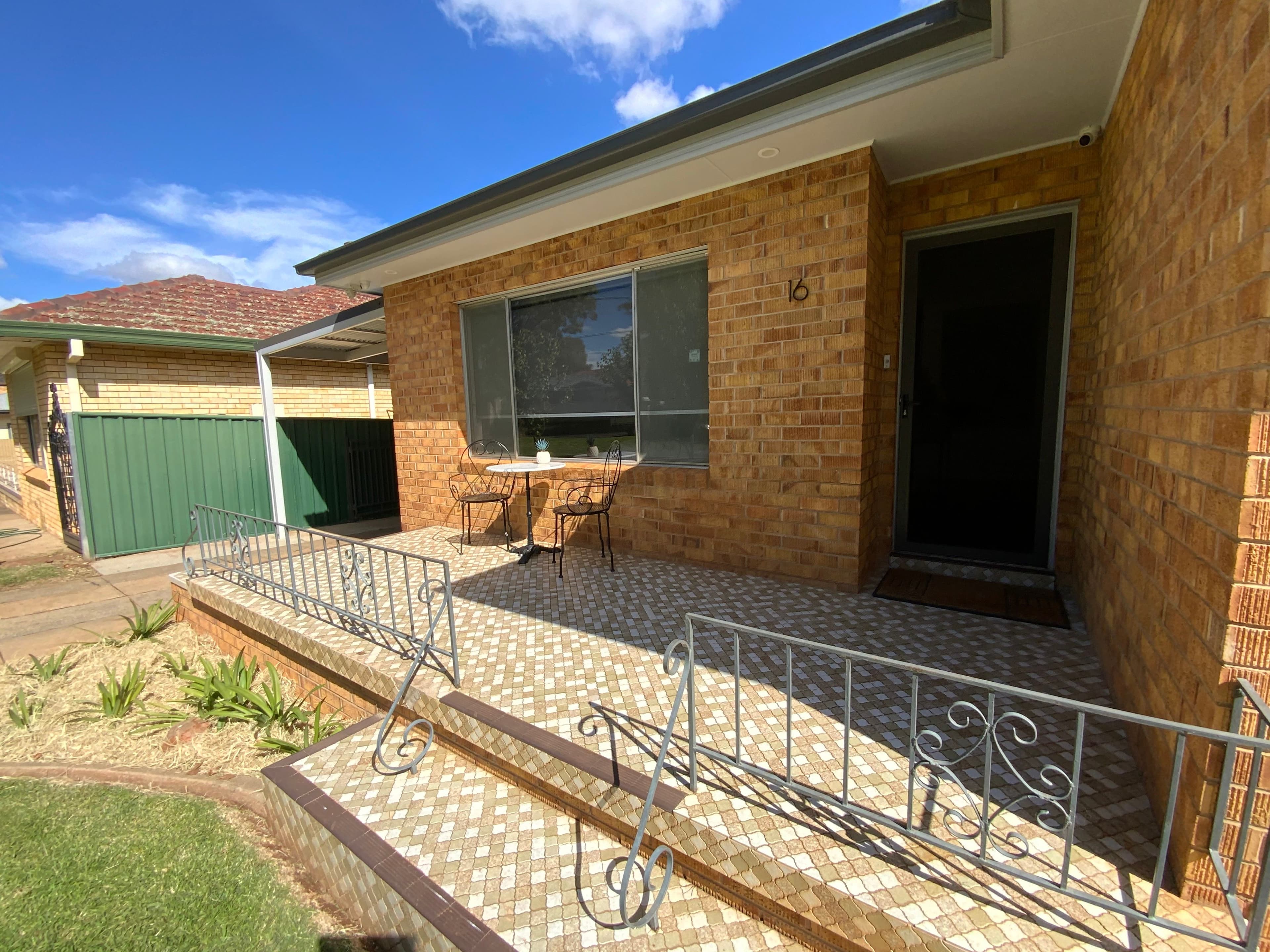 16 Thorby Crescent, Griffith NSW 2680, Griffith - Thumbnail 3
