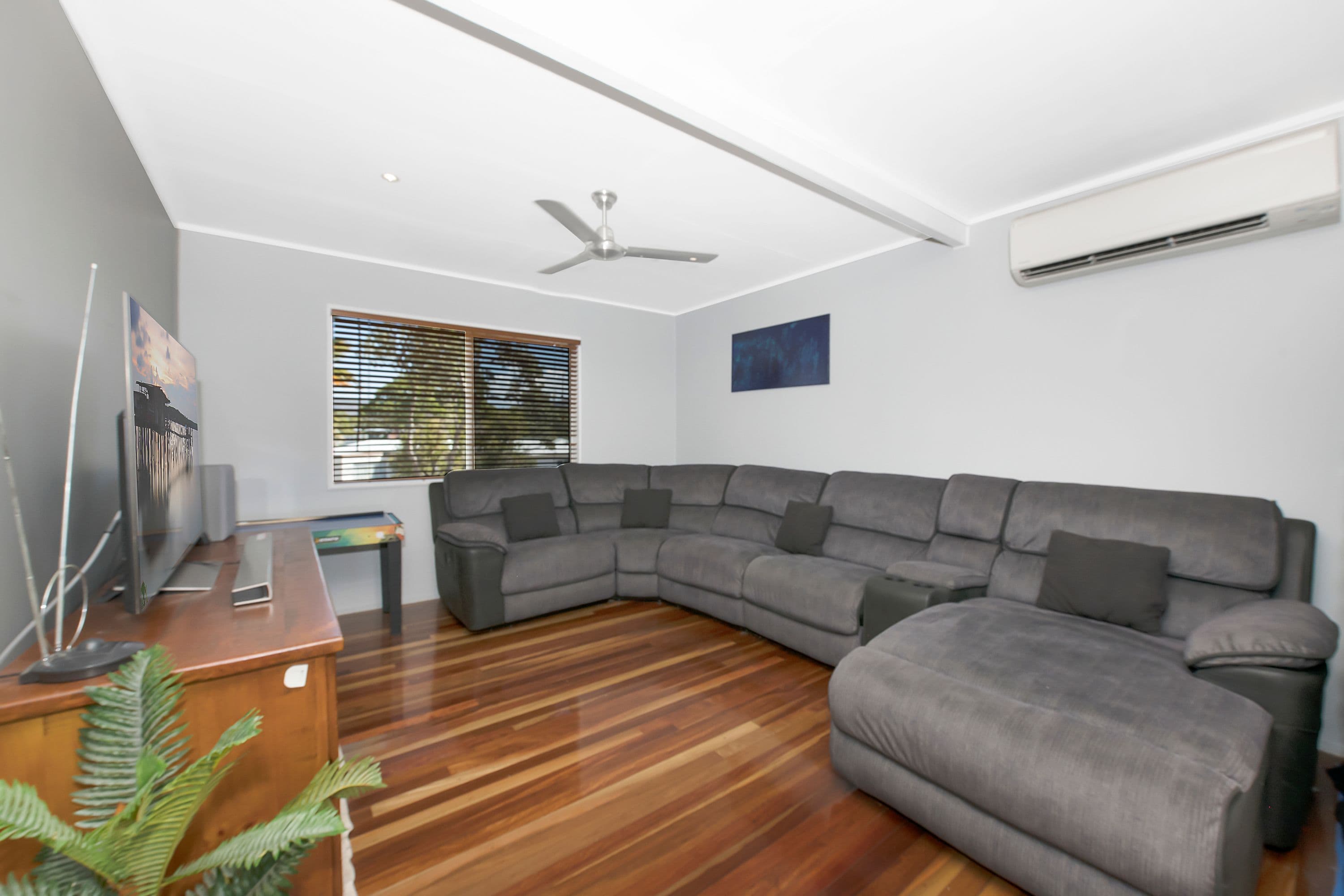 24 Gerona Avenue, Kirwan QLD 4817, Kirwan - Thumbnail 3
