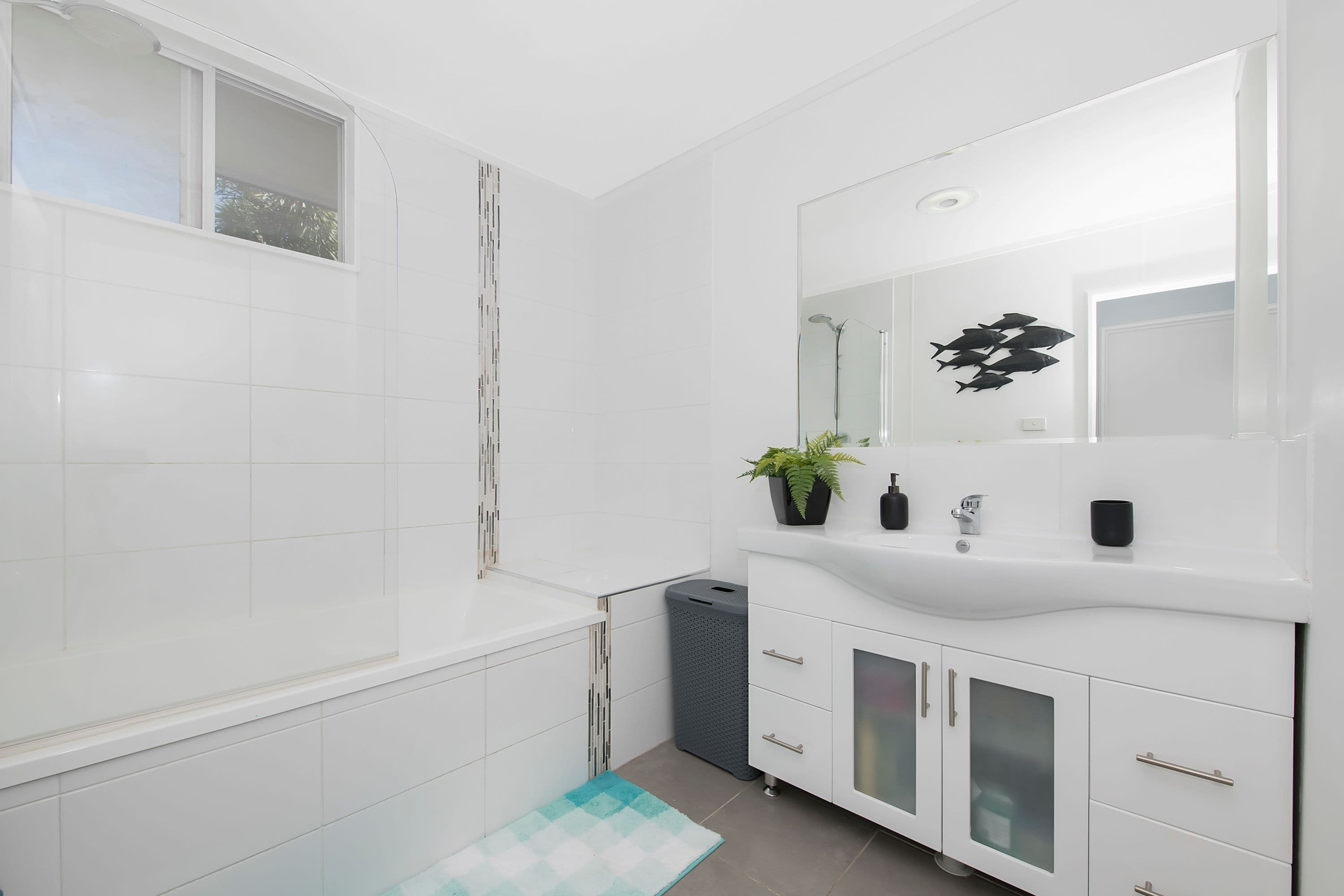 24 Gerona Avenue, Kirwan QLD 4817, Kirwan - Thumbnail 7