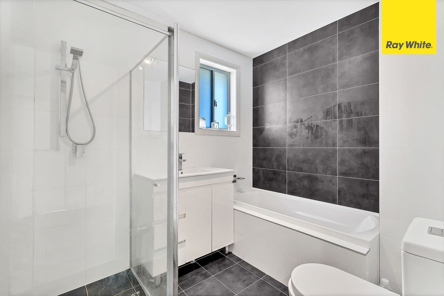 87 Lancaster Avenue, Punchbowl - Thumbnail 8