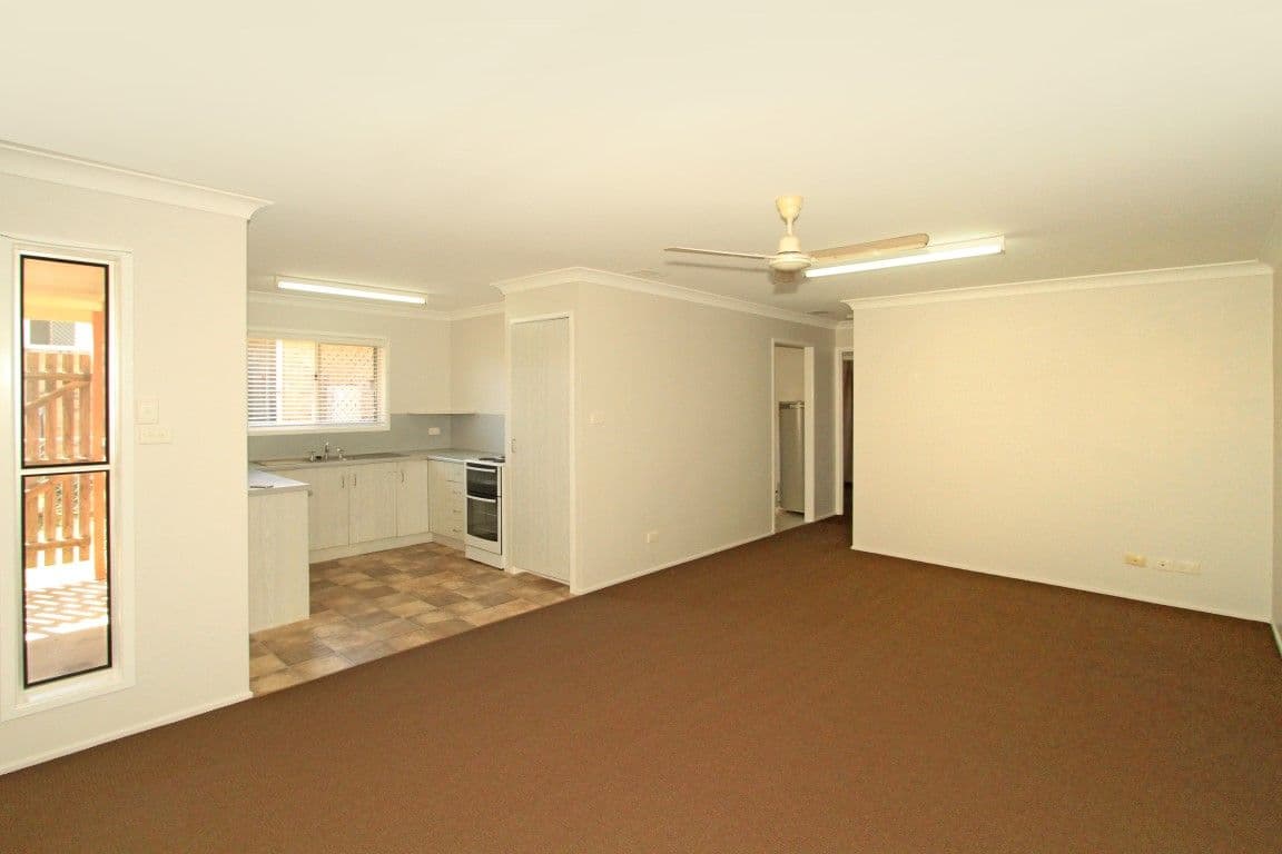 372 Farm Street, NORMAN GARDENS QLD 4701, Norman Gardens - Thumbnail 3