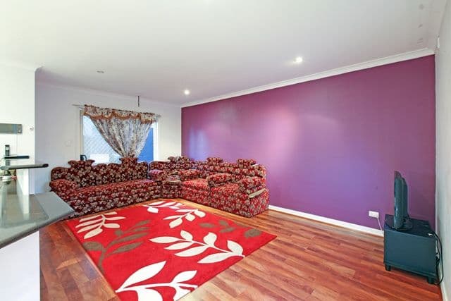 38 Benaroon Drive, LALOR VIC 3075, Lalor - Thumbnail 5