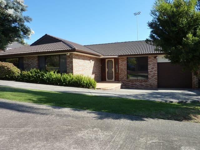 15 Linda Place, WOONONA NSW 2517, Woonona - Thumbnail 2