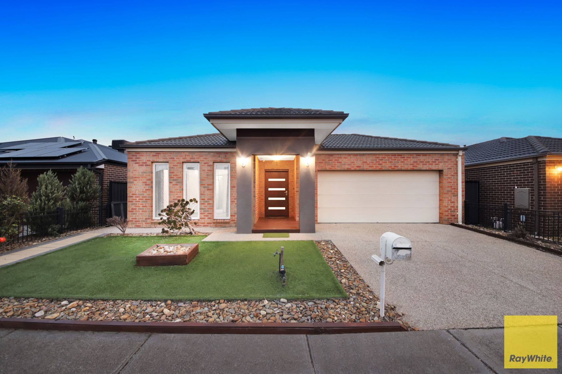 12 Kinnear Avenue, Tarneit VIC 3029, Tarneit - Thumbnail 3
